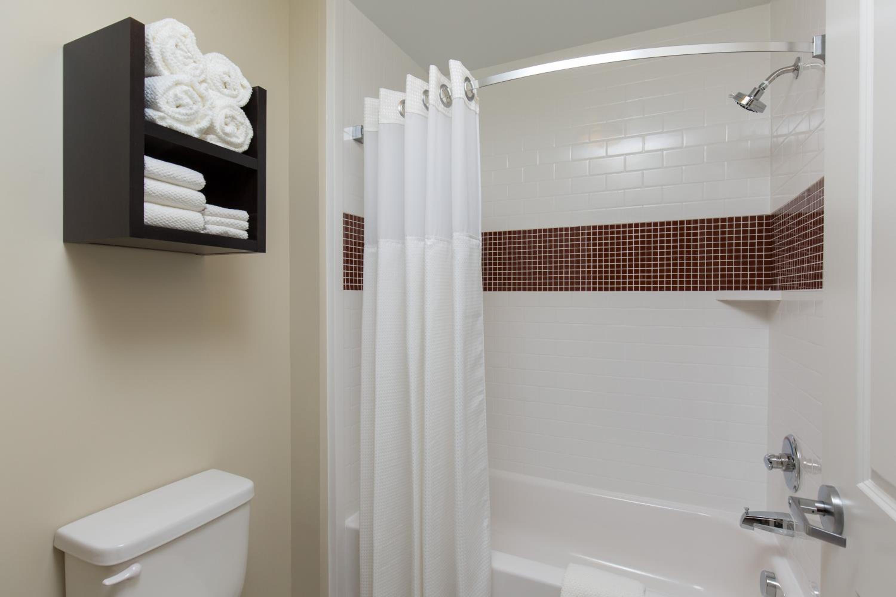 Staybridge Suites Corona South by IHG, Photo 6