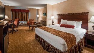 King Room with Sofa Bed and Jetted Tub - Non-Smoking - Photo 17