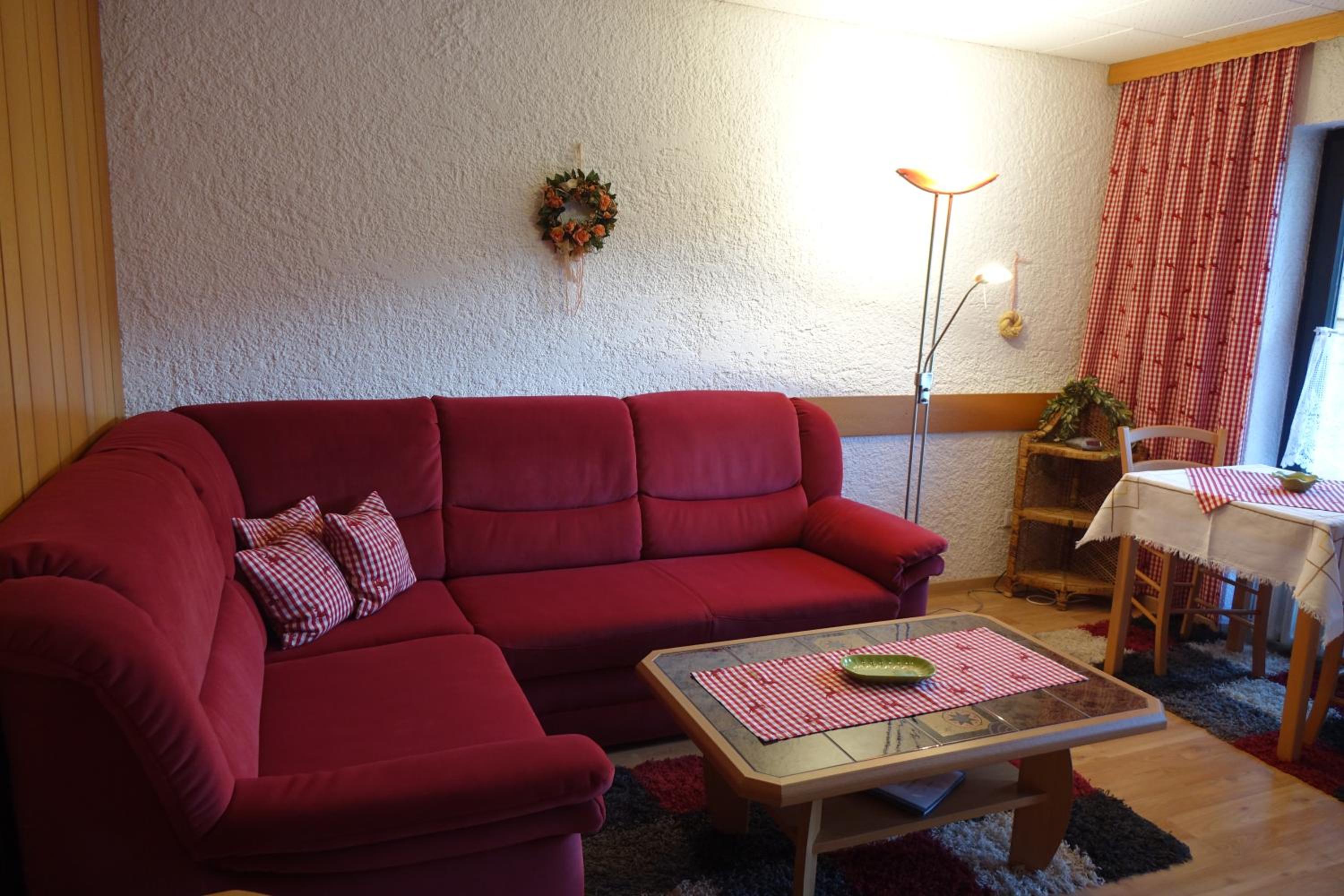 One-Bedroom Apartment photo 1