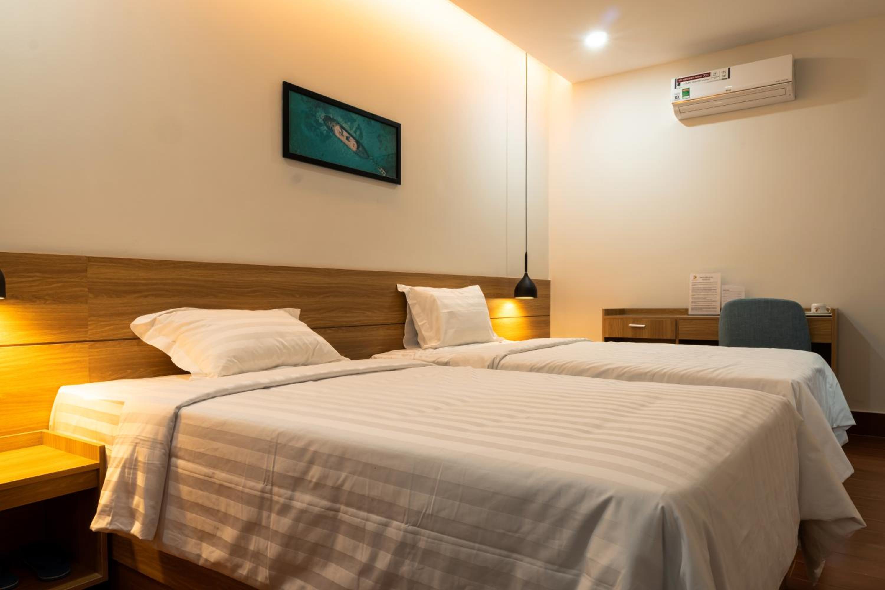 Deluxe Double or Twin Room photo 3