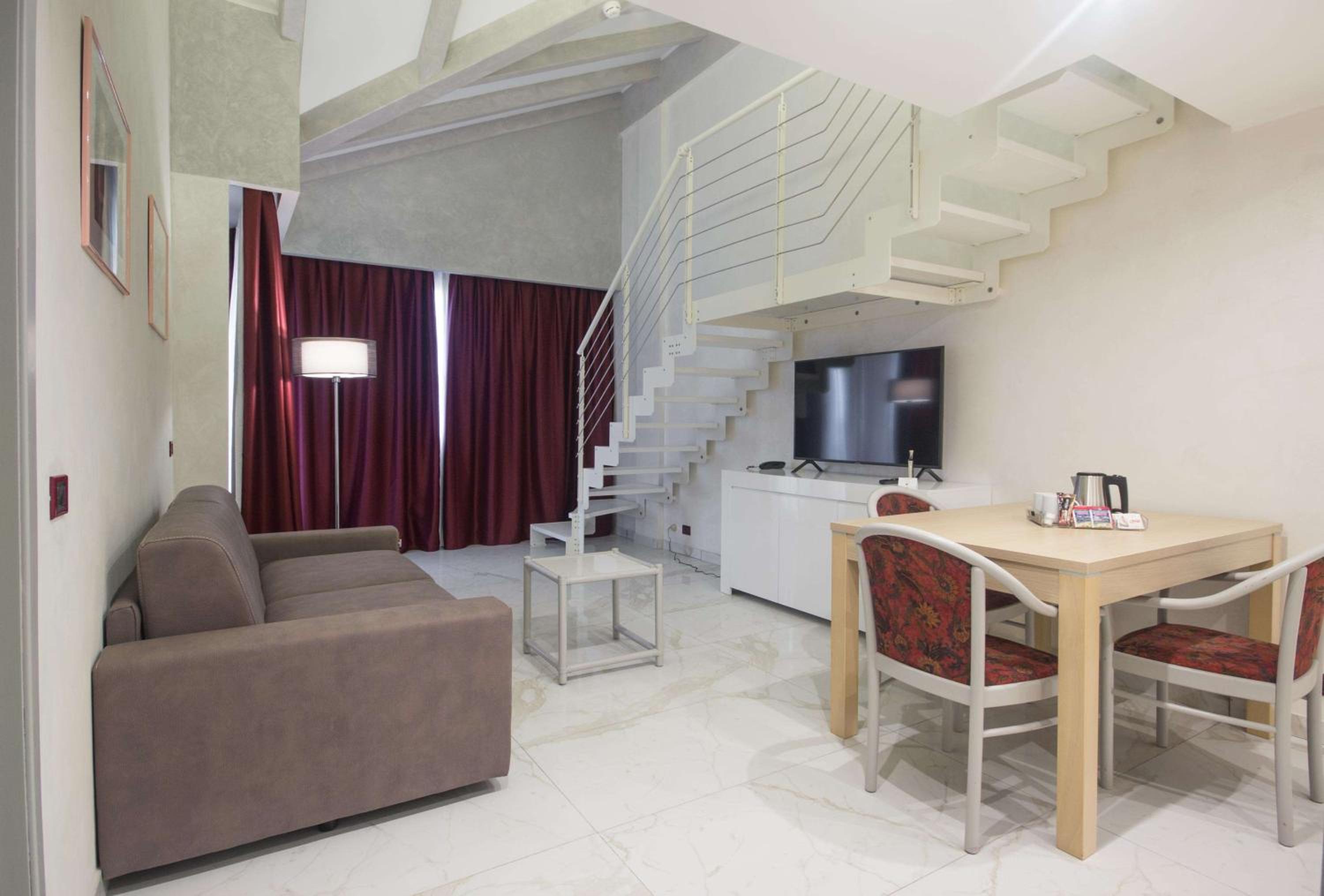 Apartment - Annex - Photo 13