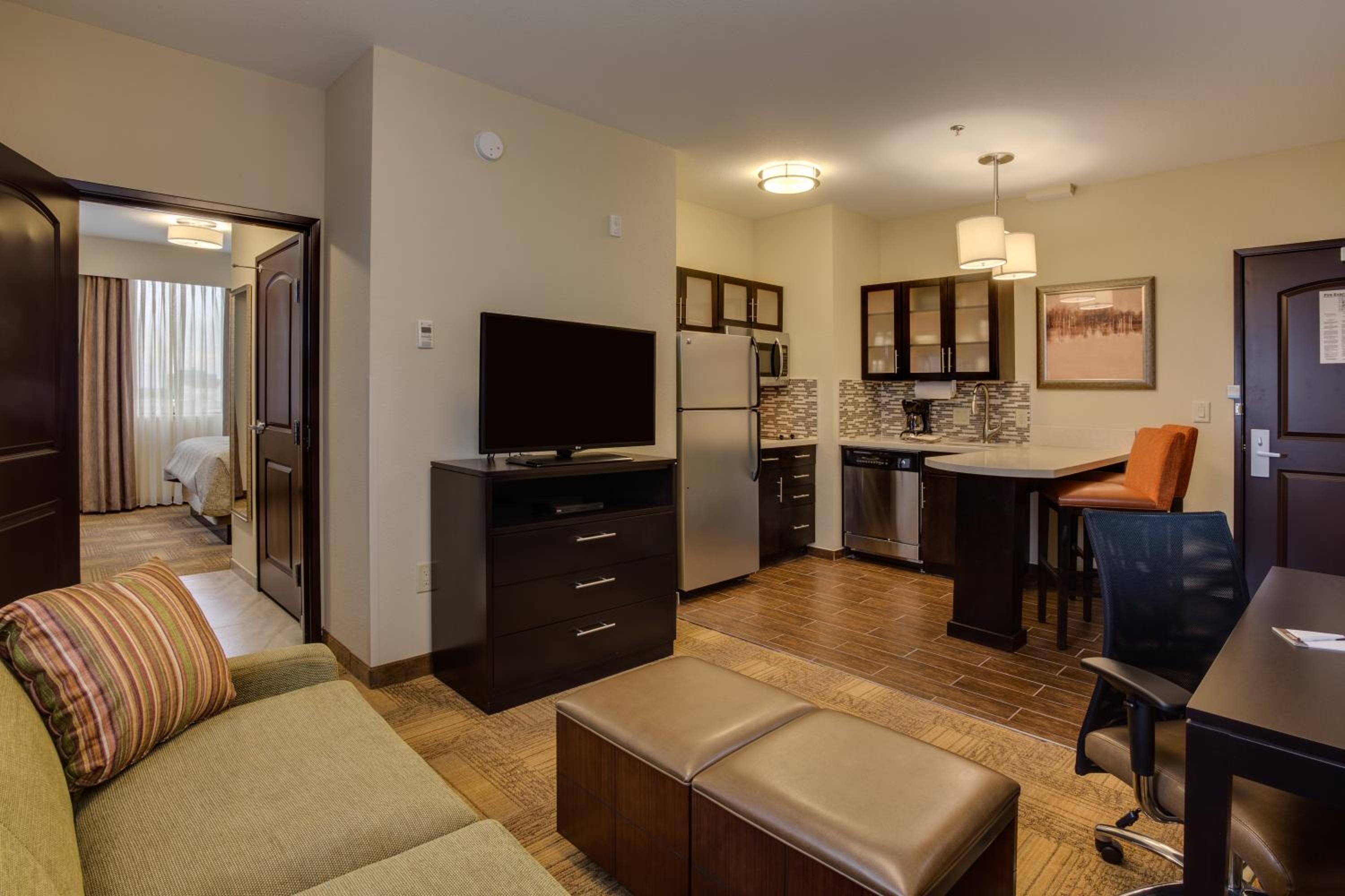 One-Bedroom King Suite