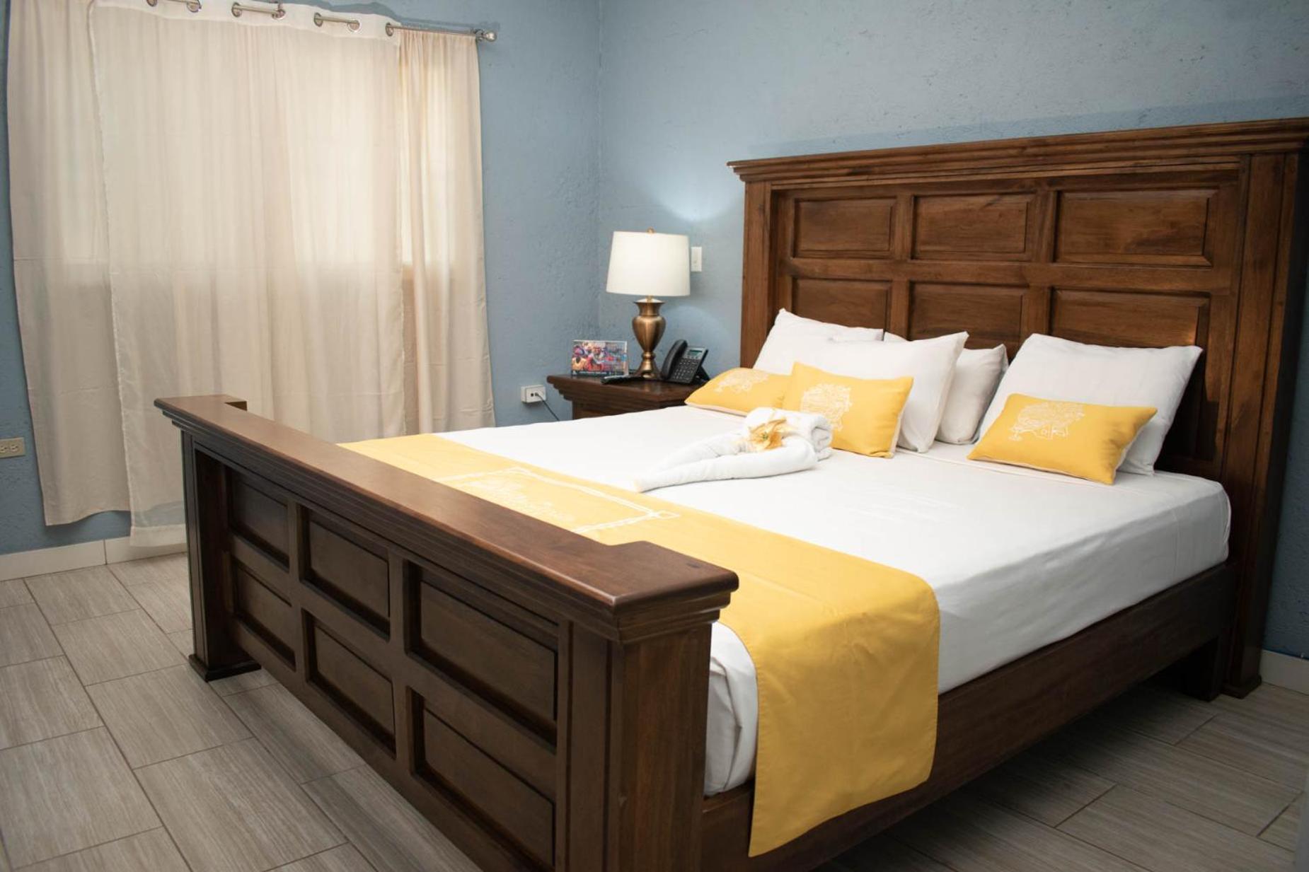 Deluxe Single Room