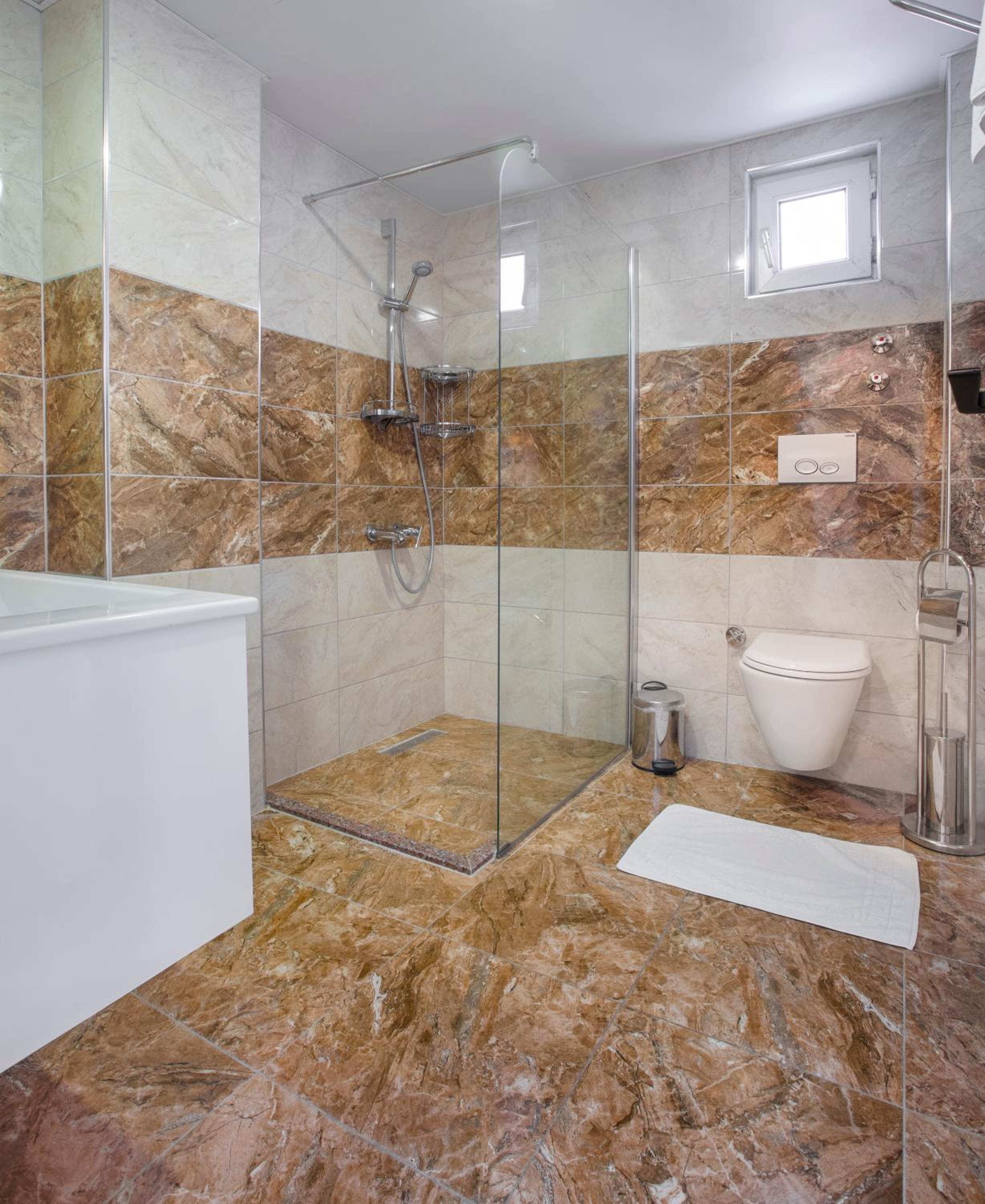 Comfort Apartment - Photo 19