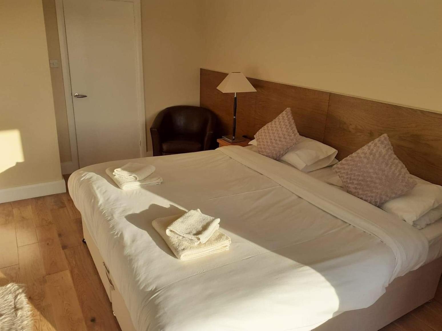 Double Room - Photo 1