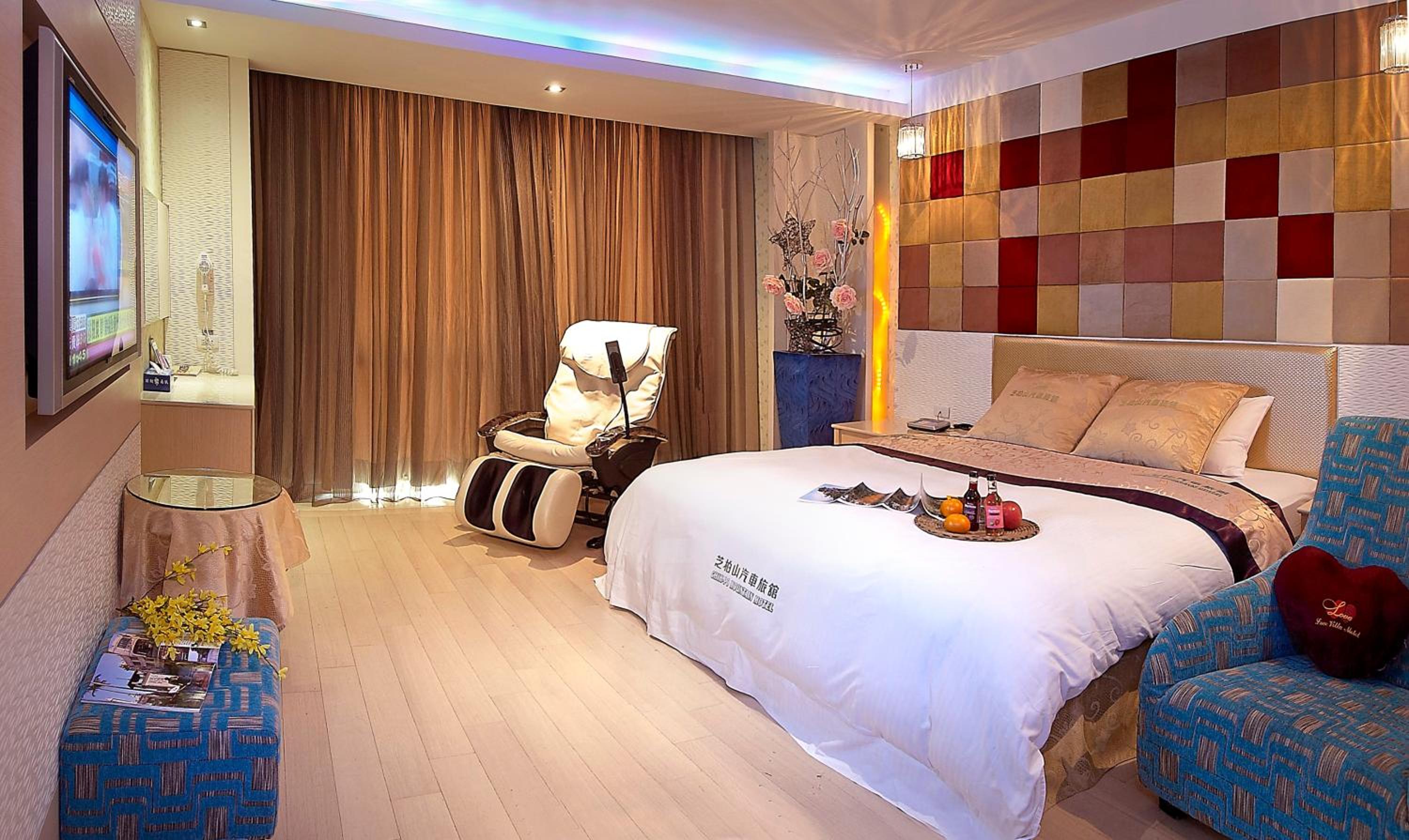 Double Room with Spa Bath photo 1