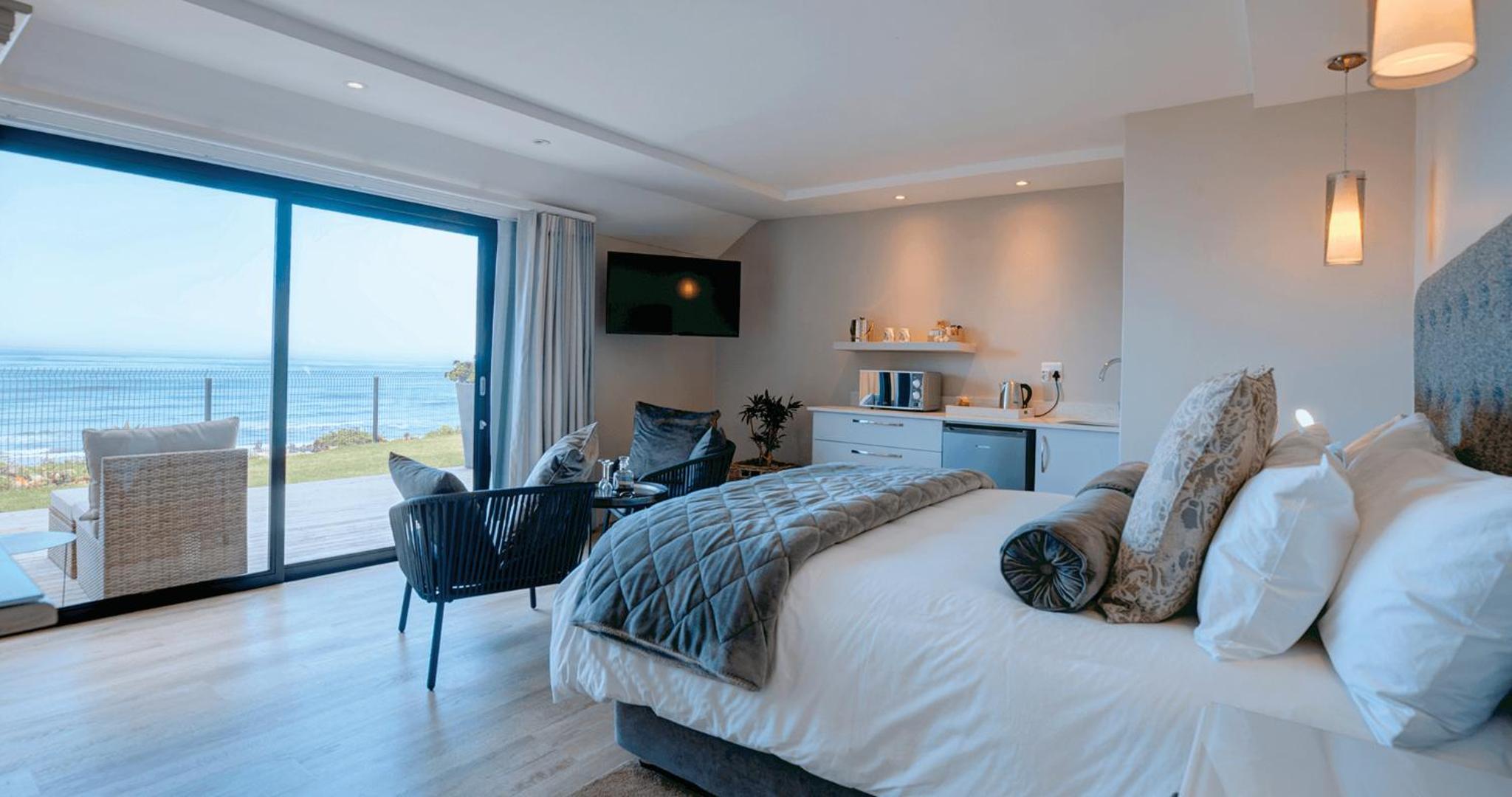 Queen Room with Sea View