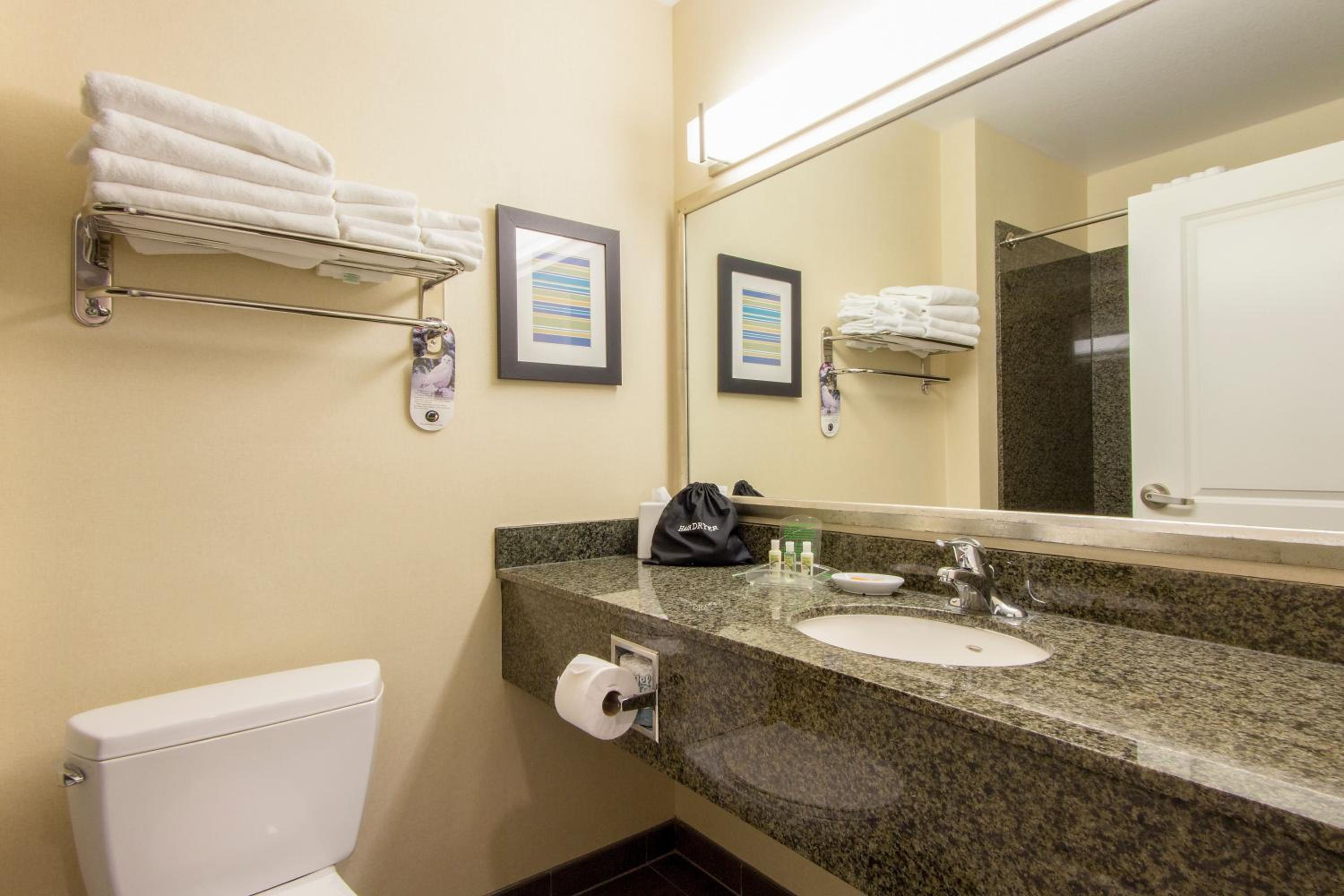 Standard King Room - Photo 3