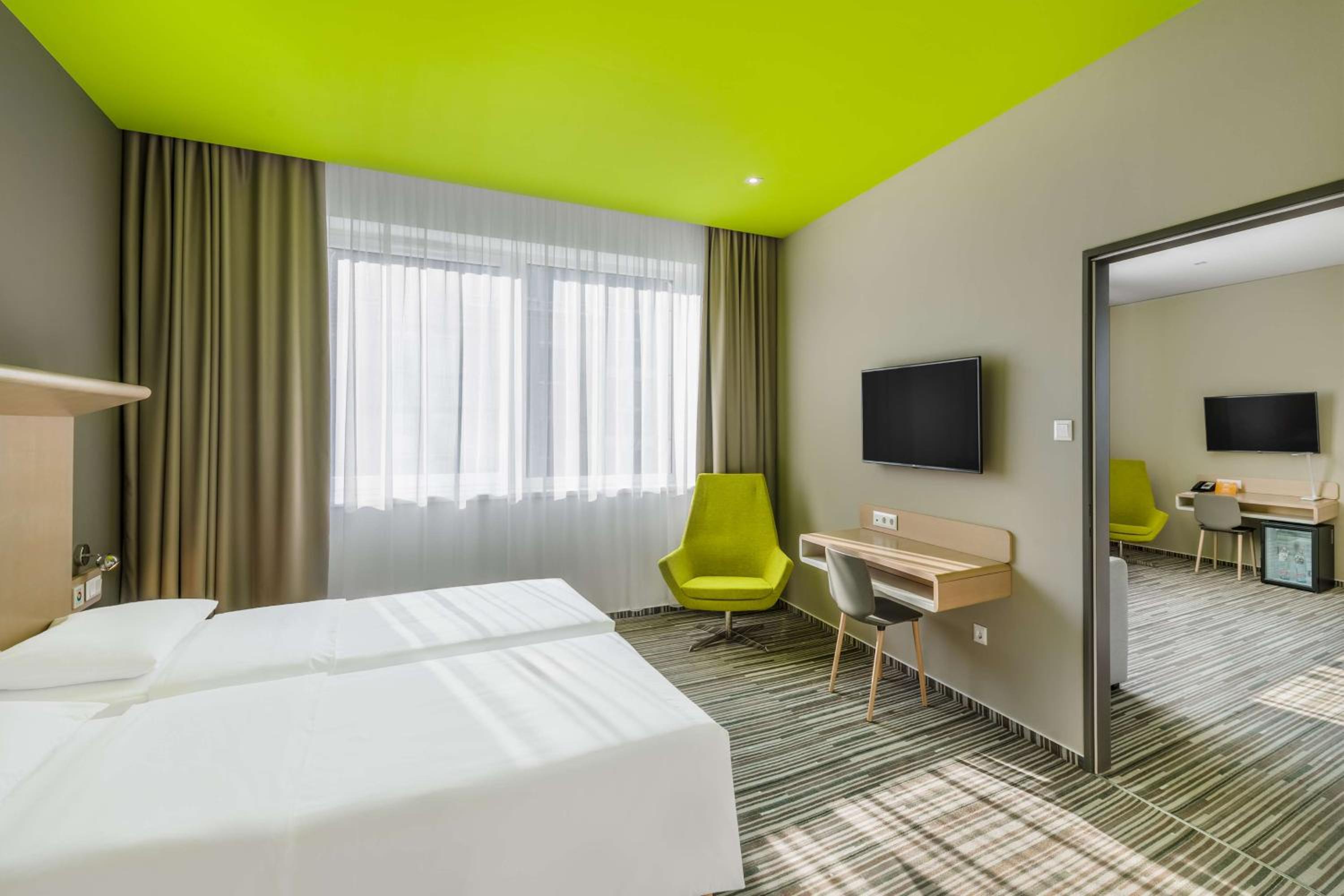 Superior Room - Photo 2