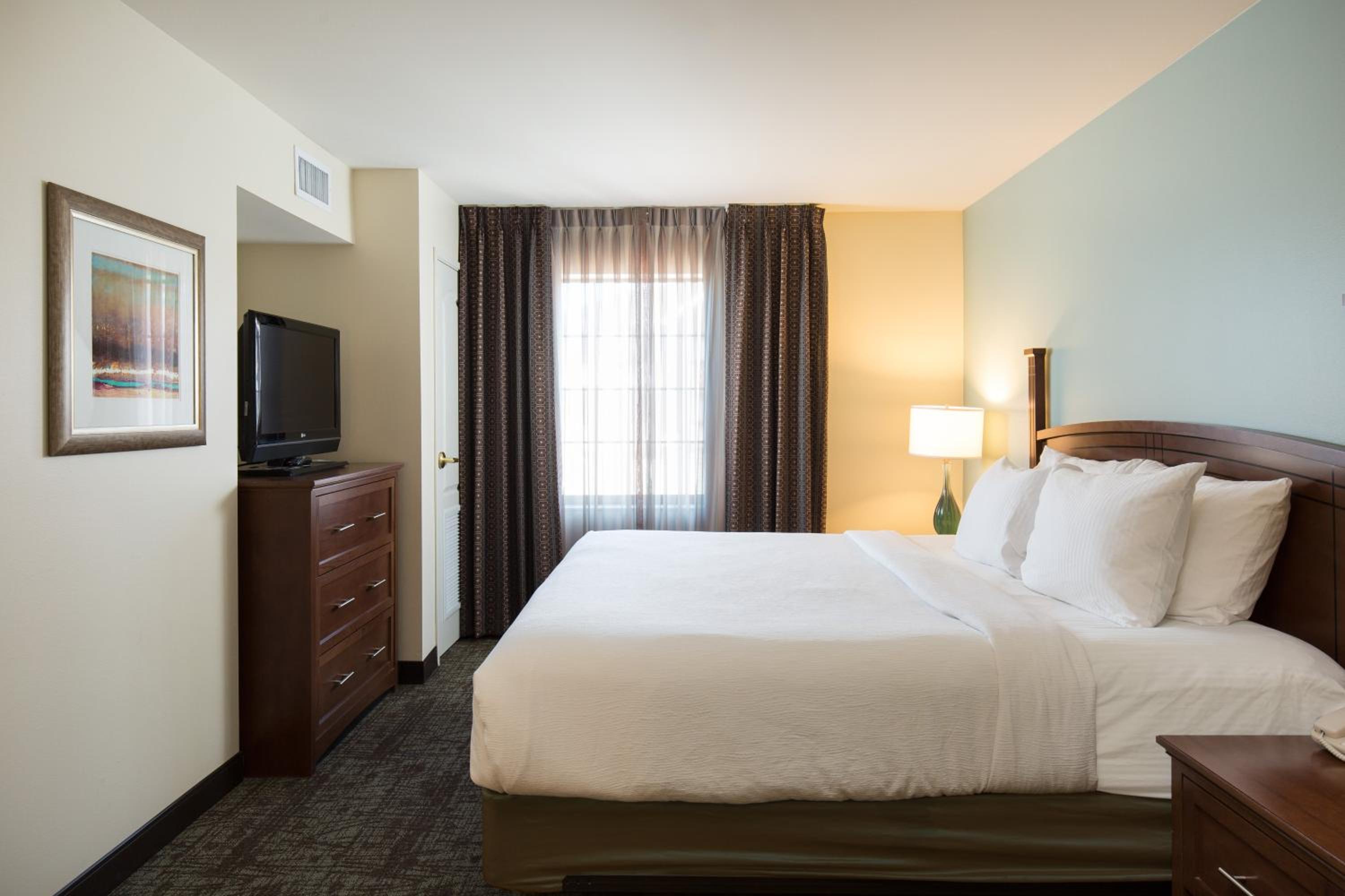 One-Bedroom King Suite with Sofa Bed - Photo 1