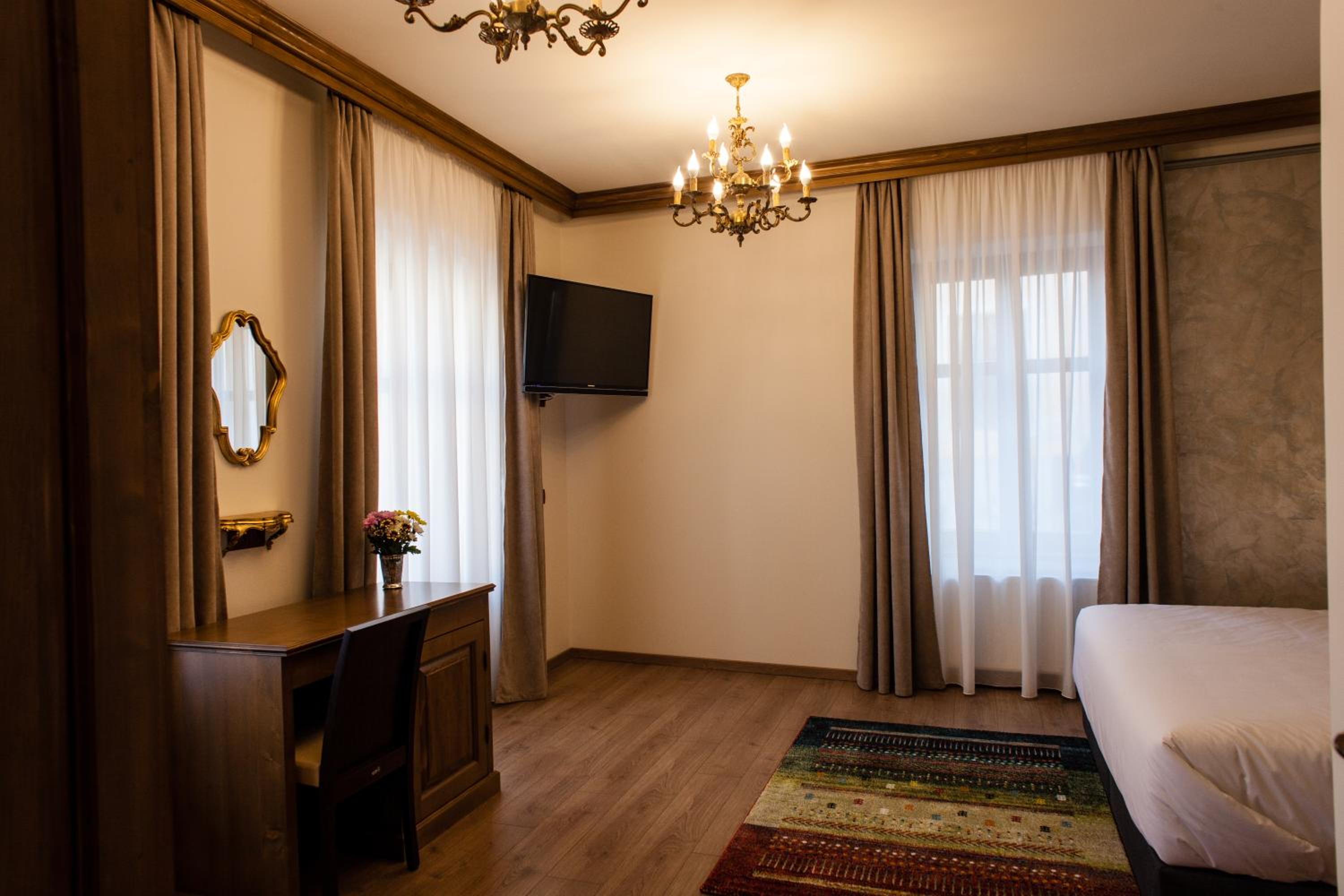 Superior Double Room - Photo 13