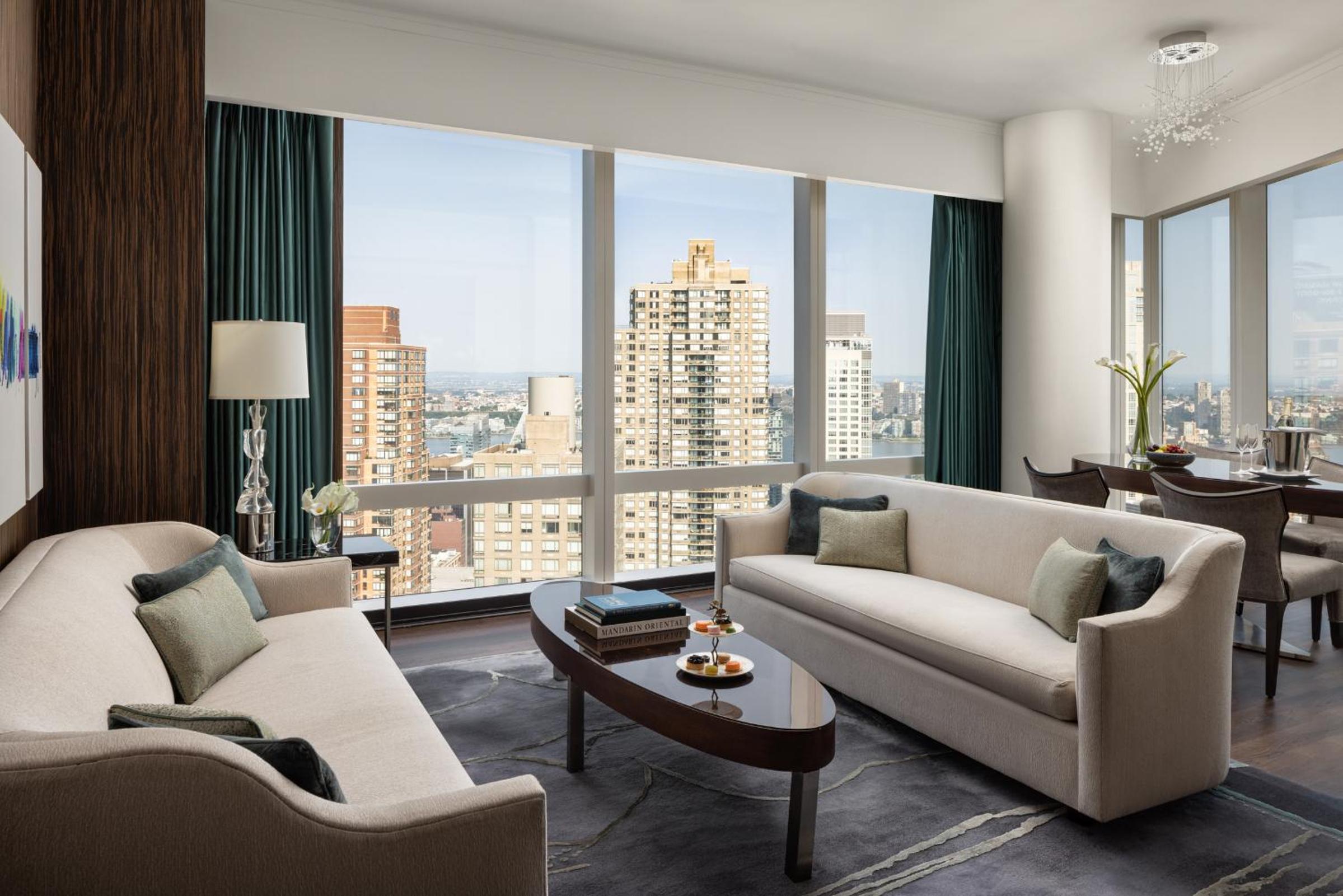 Two-Bedroom Hudson River View Suite
