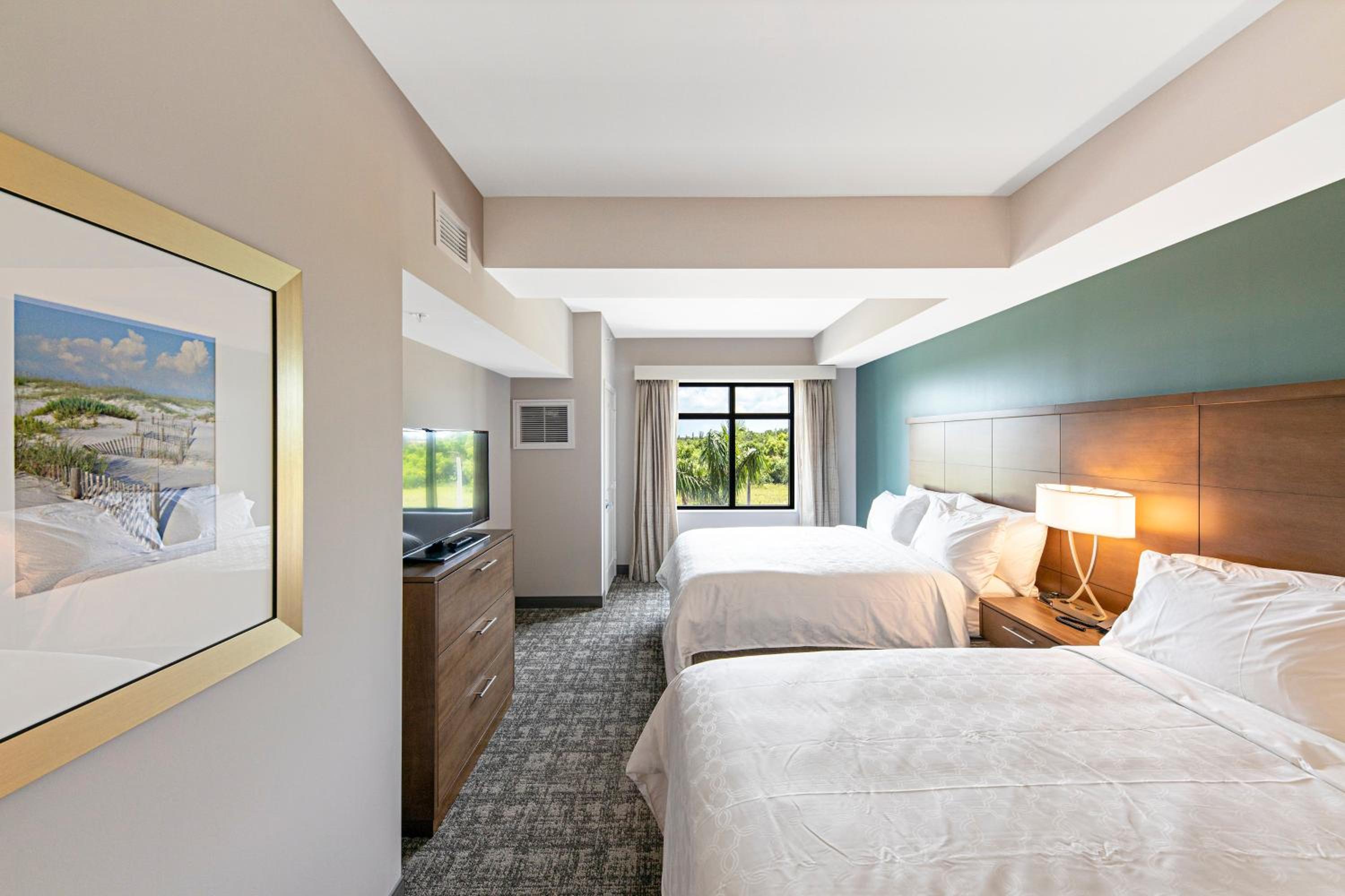 One-Bedroom Queen Suite at Staybridge Suites - Naples - Marco Island by IHG in Naples