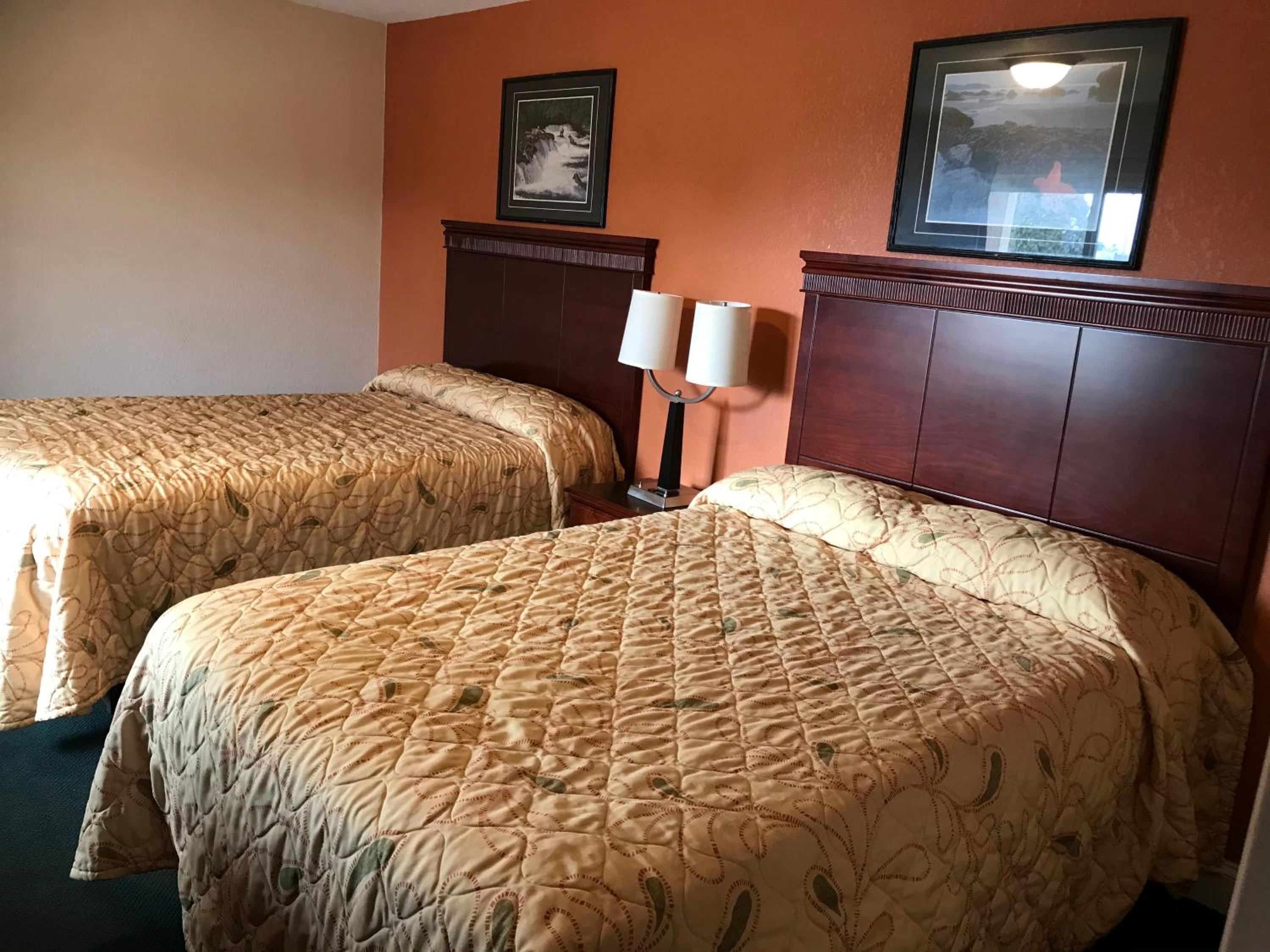 Two Double Beds Accessible photo 1