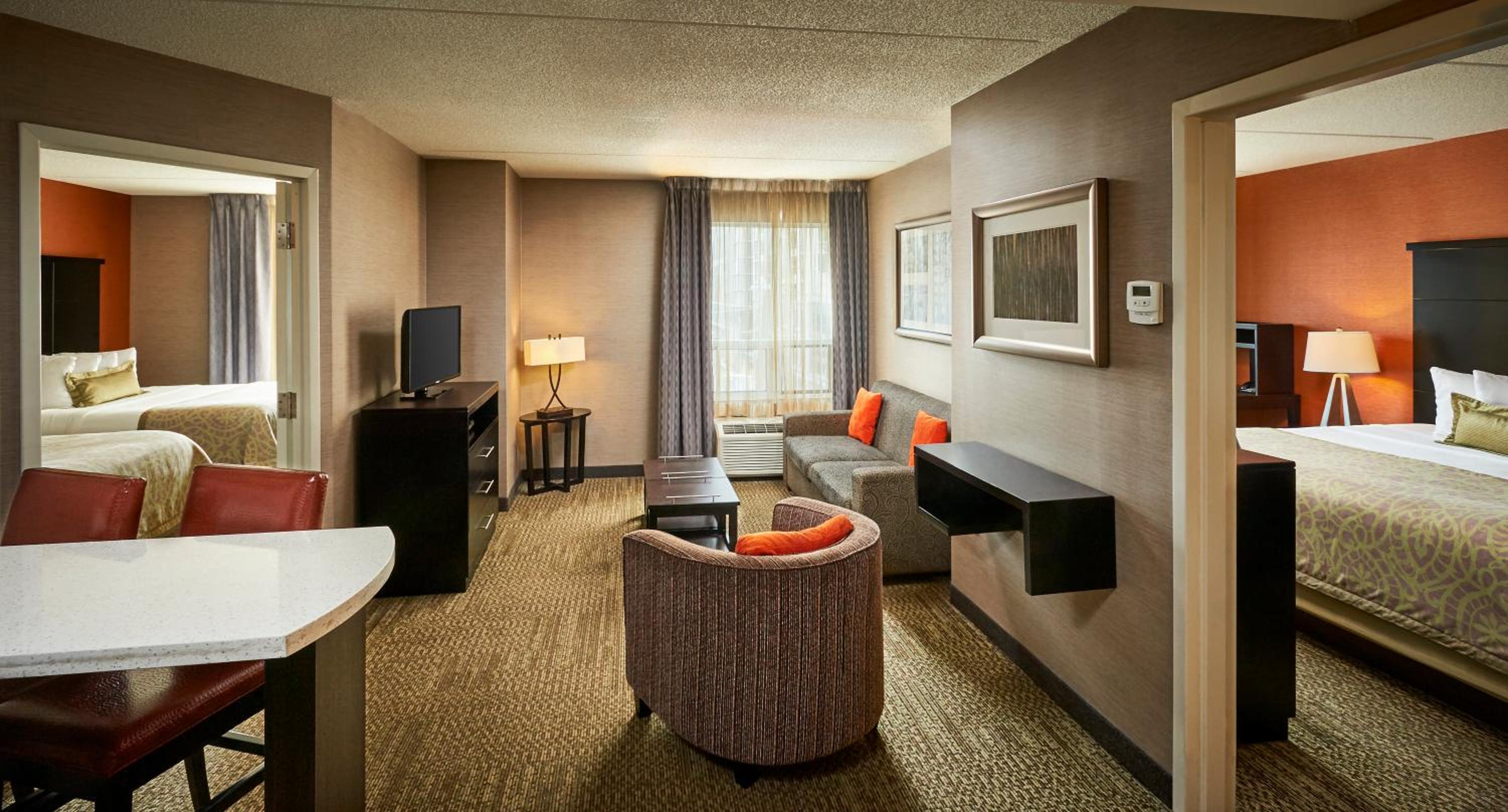 One Bed Feature Suite With Terrace