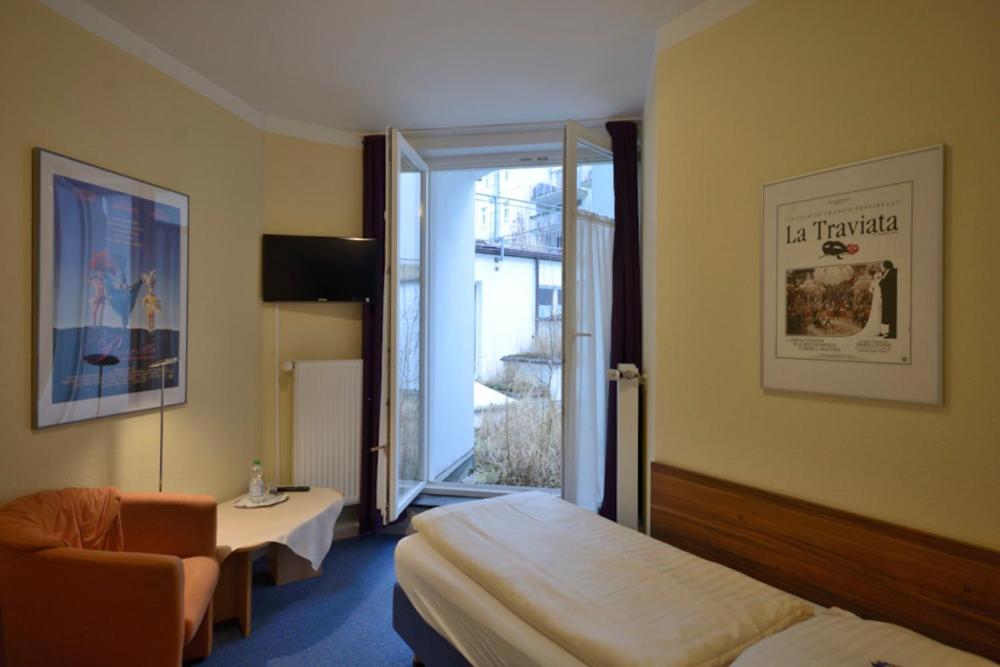 Single Room