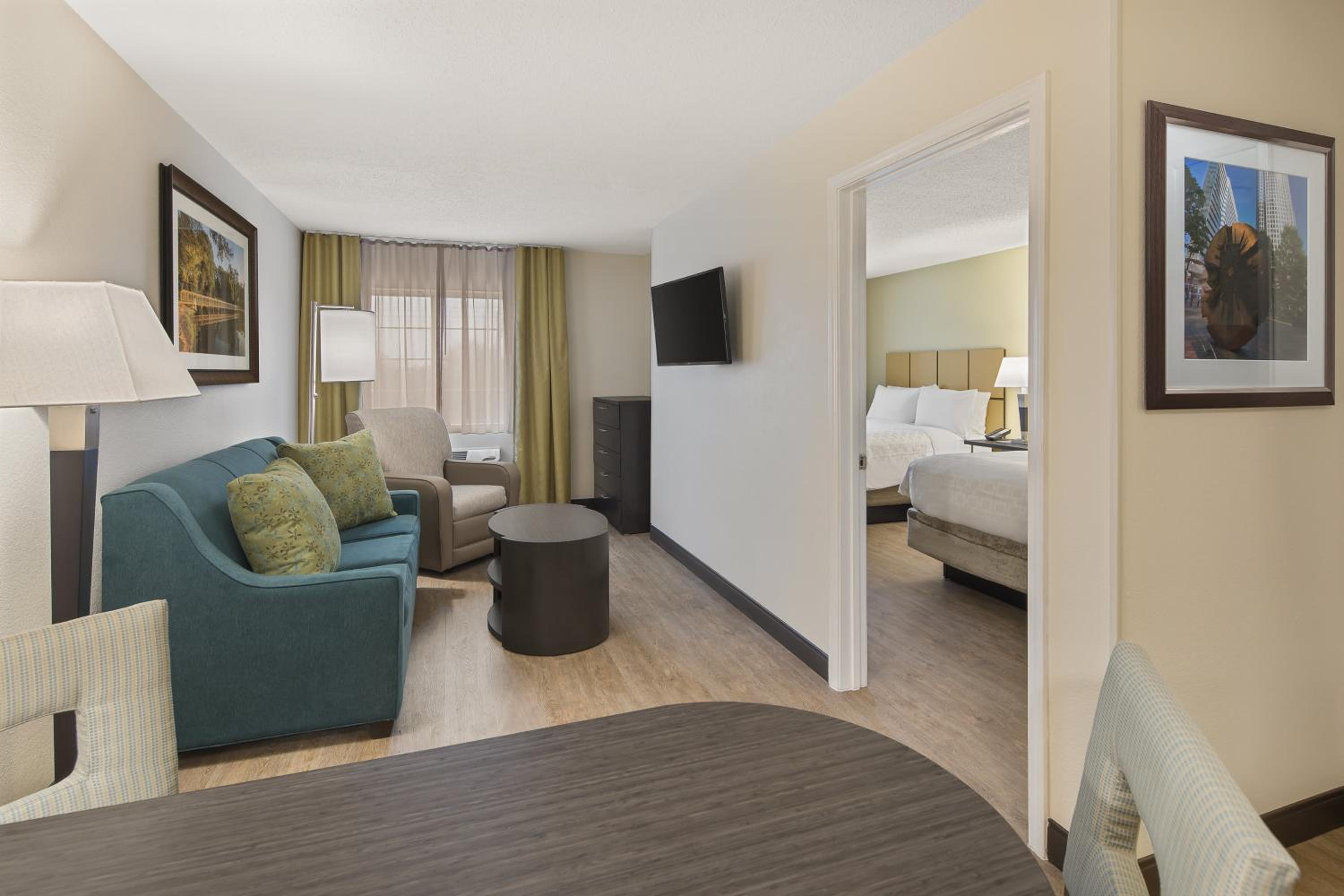 Studio Suite with Two Queen Beds - Photo 1