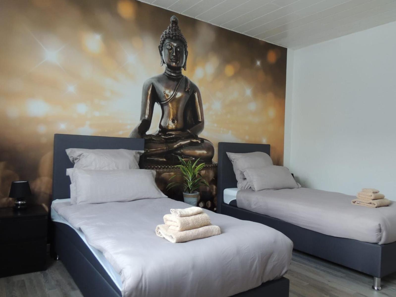Double Room with Private Bathroom photo 1