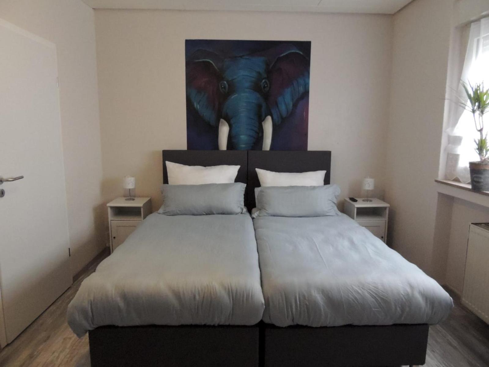 Double Room with Private Bathroom photo 3