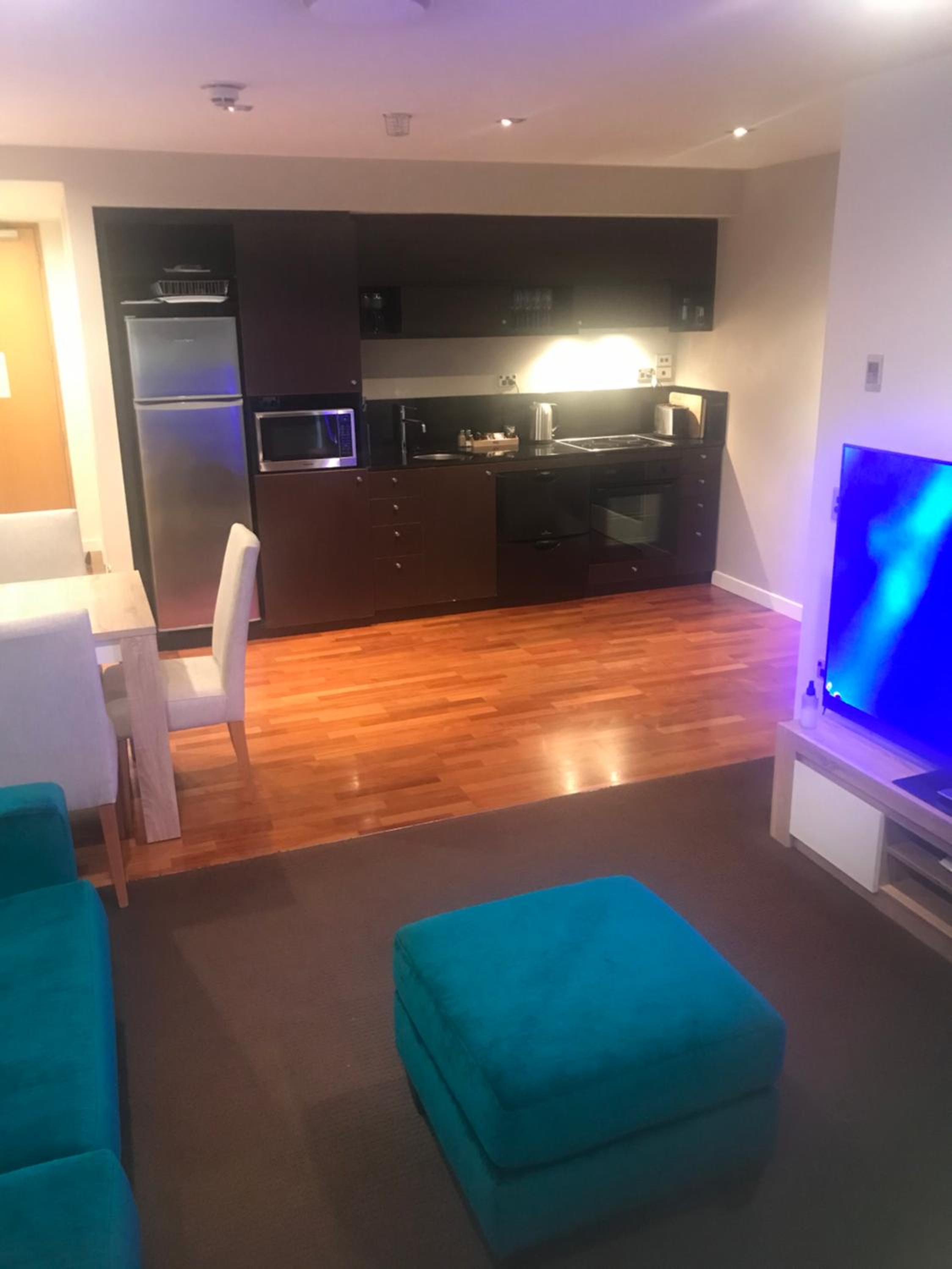 Two-Bedroom Apartment - Photo 24