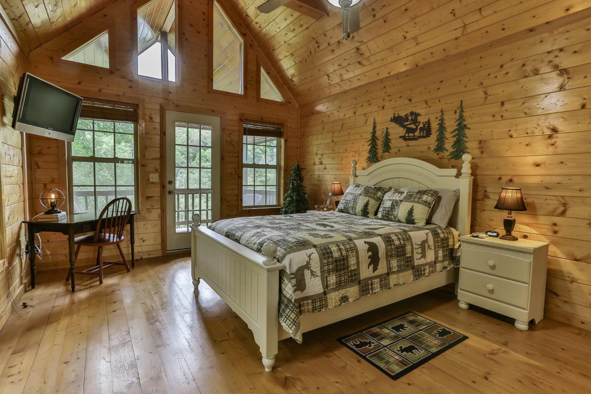 Three-Bedroom House photo 2