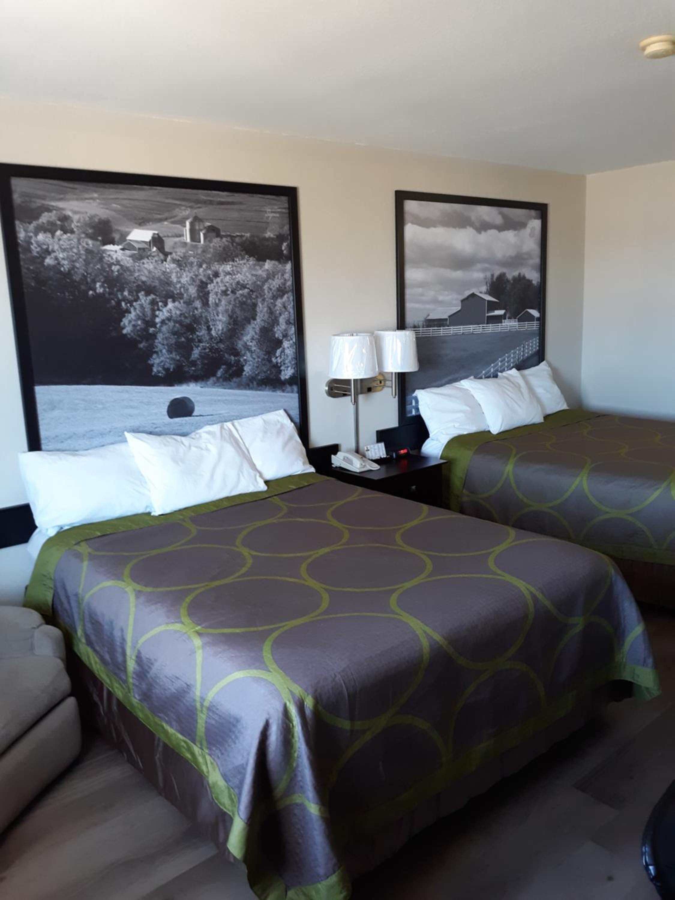Double Room with Two Double Beds - Non-Smoking - Photo 1