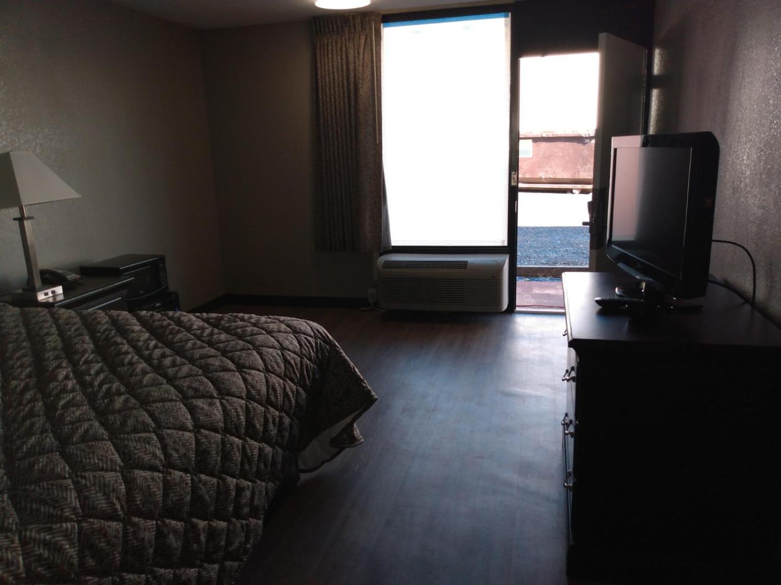 Standard King Room - Photo 2