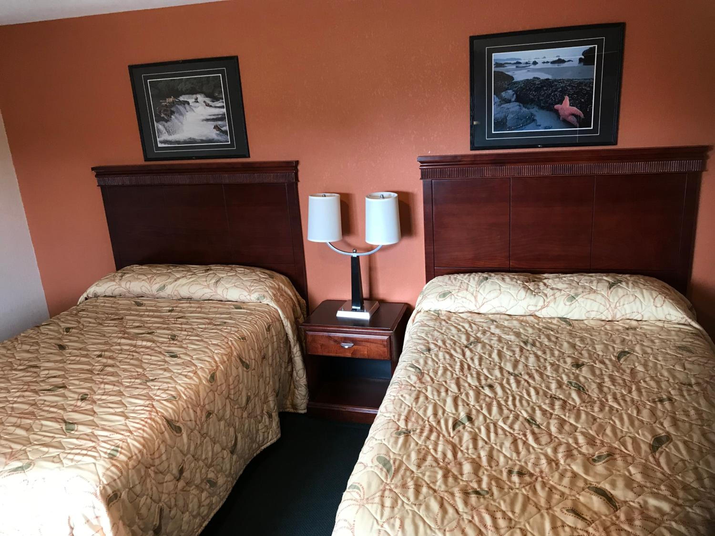 Double Room with Two Double Beds photo 3