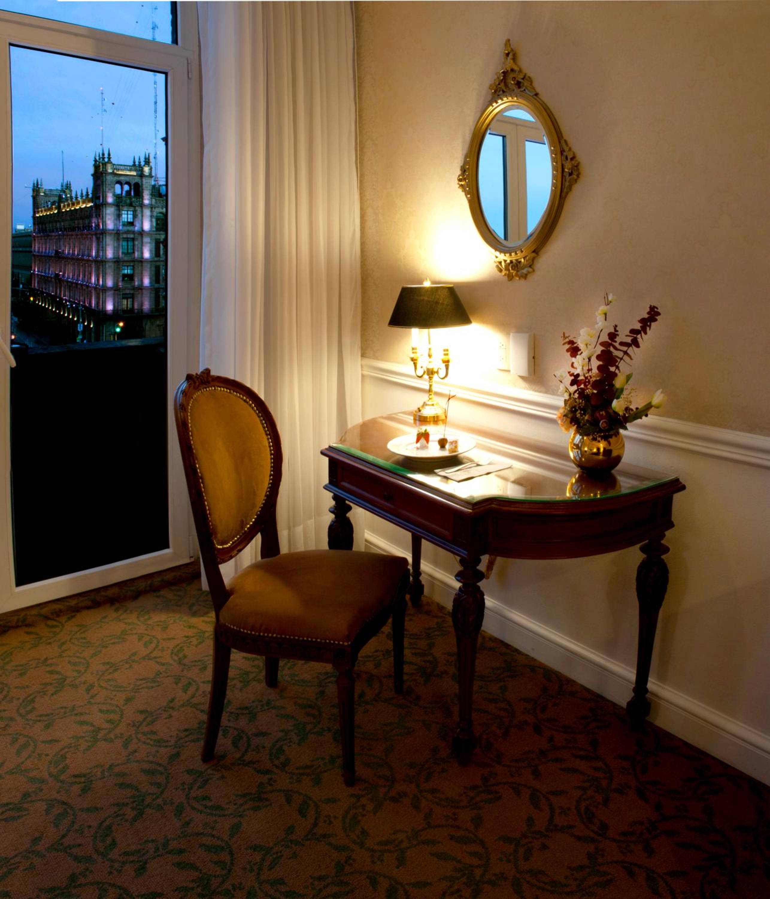 Master Suite Zocalo View