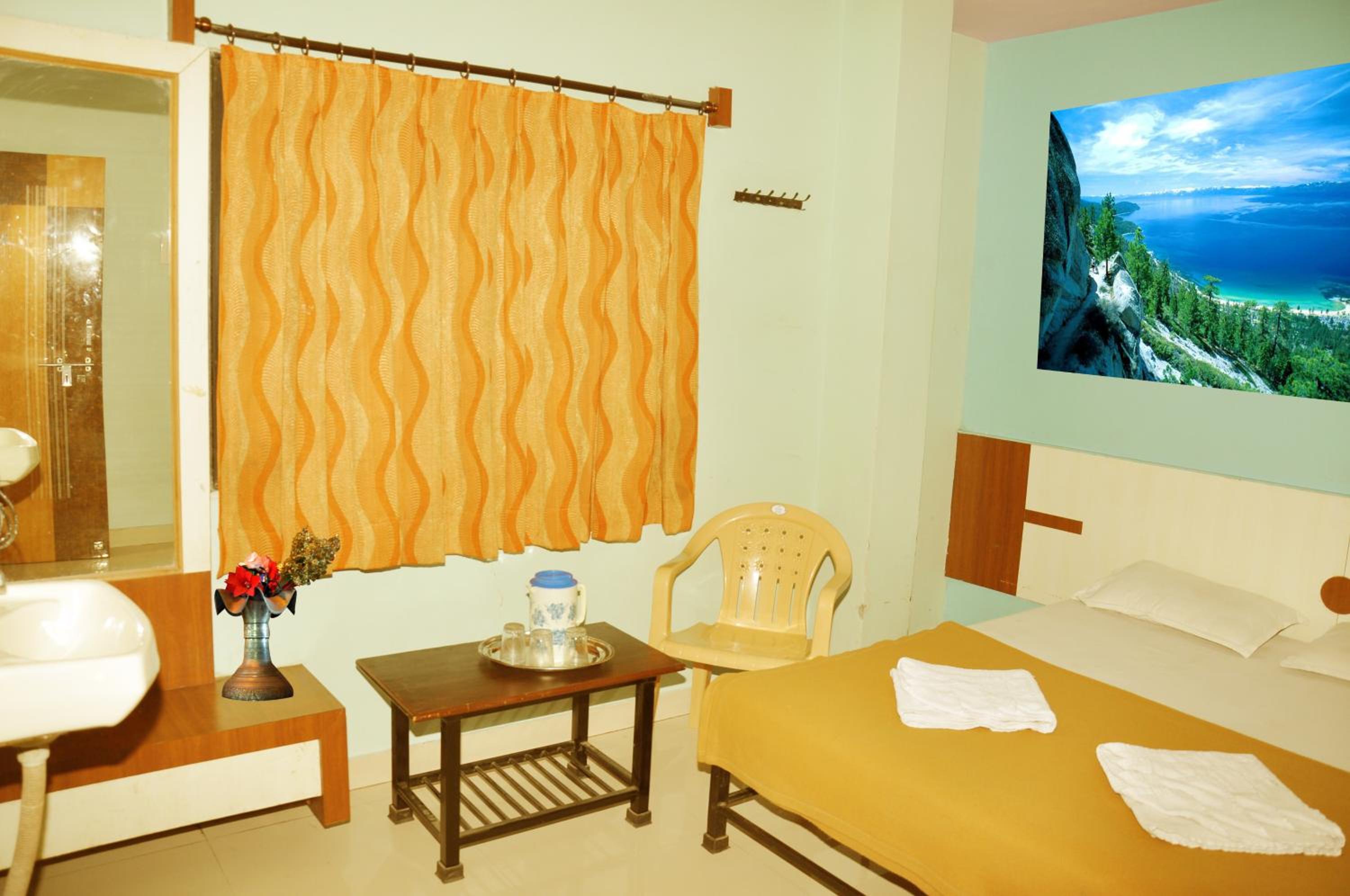 Deluxe Double Room photo 2