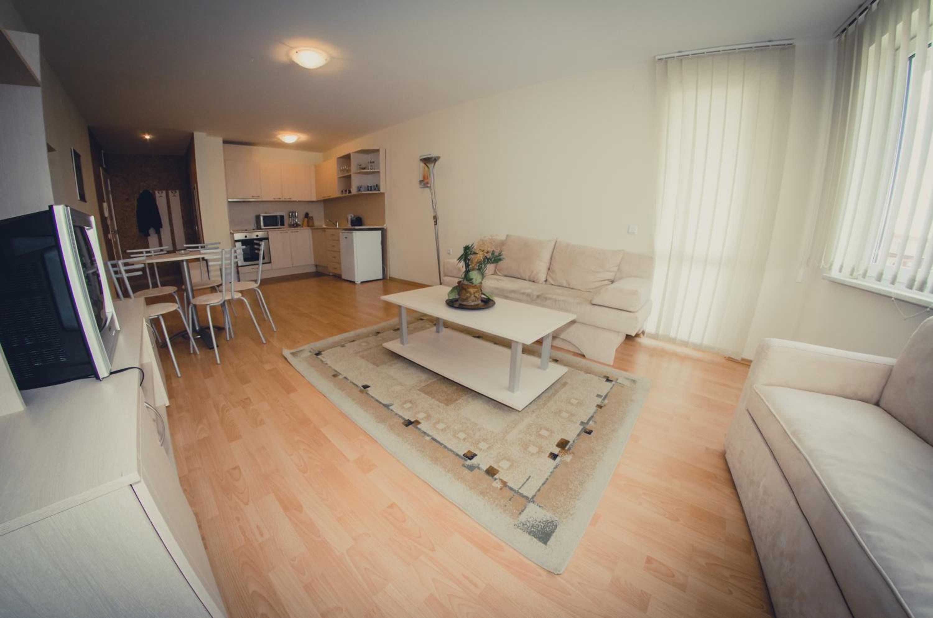 Two-Bedroom Apartment with Balcony photo 1