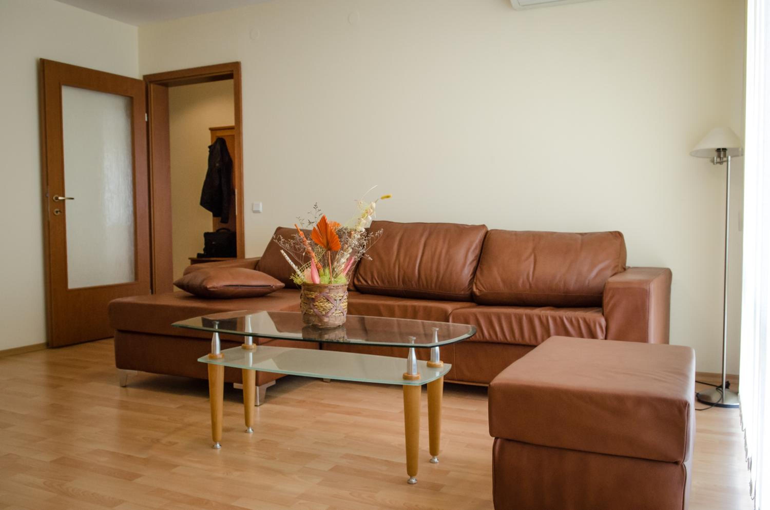 Studio with Balcony photo 3
