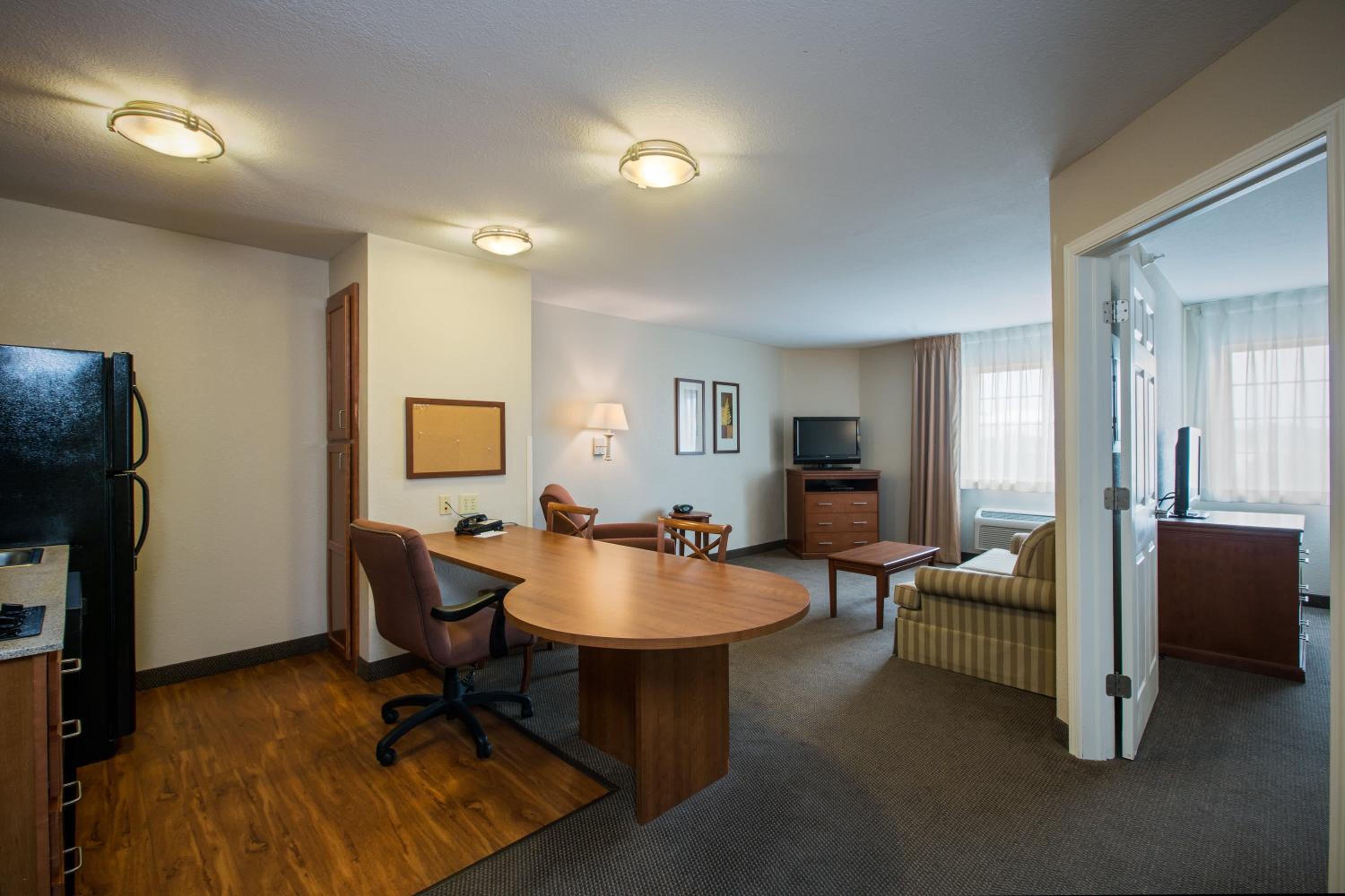 One-Bedroom King Suite - Photo 1