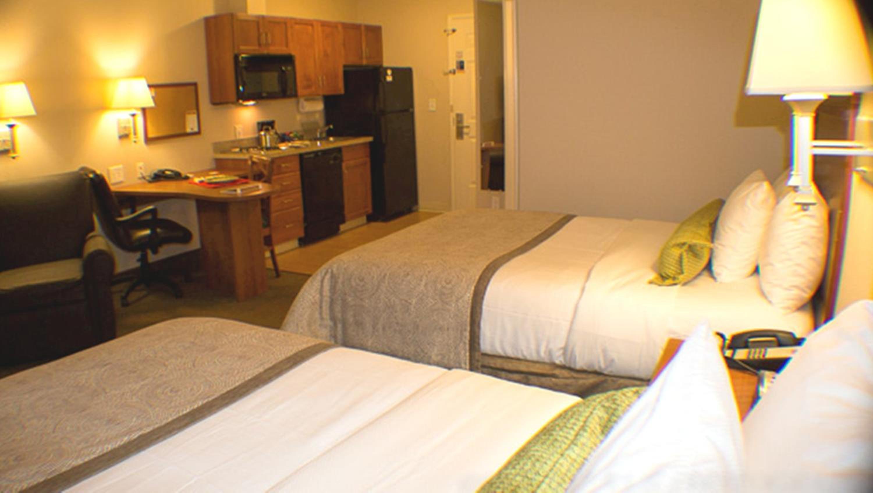 Double Studio with Two Double Beds - Non-Smoking - Photo 4