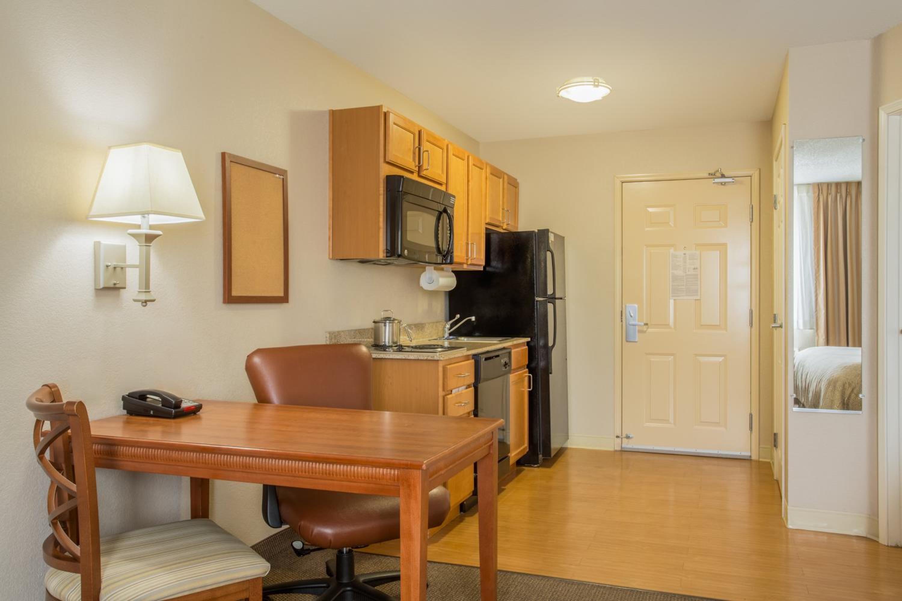 King Studio Suite