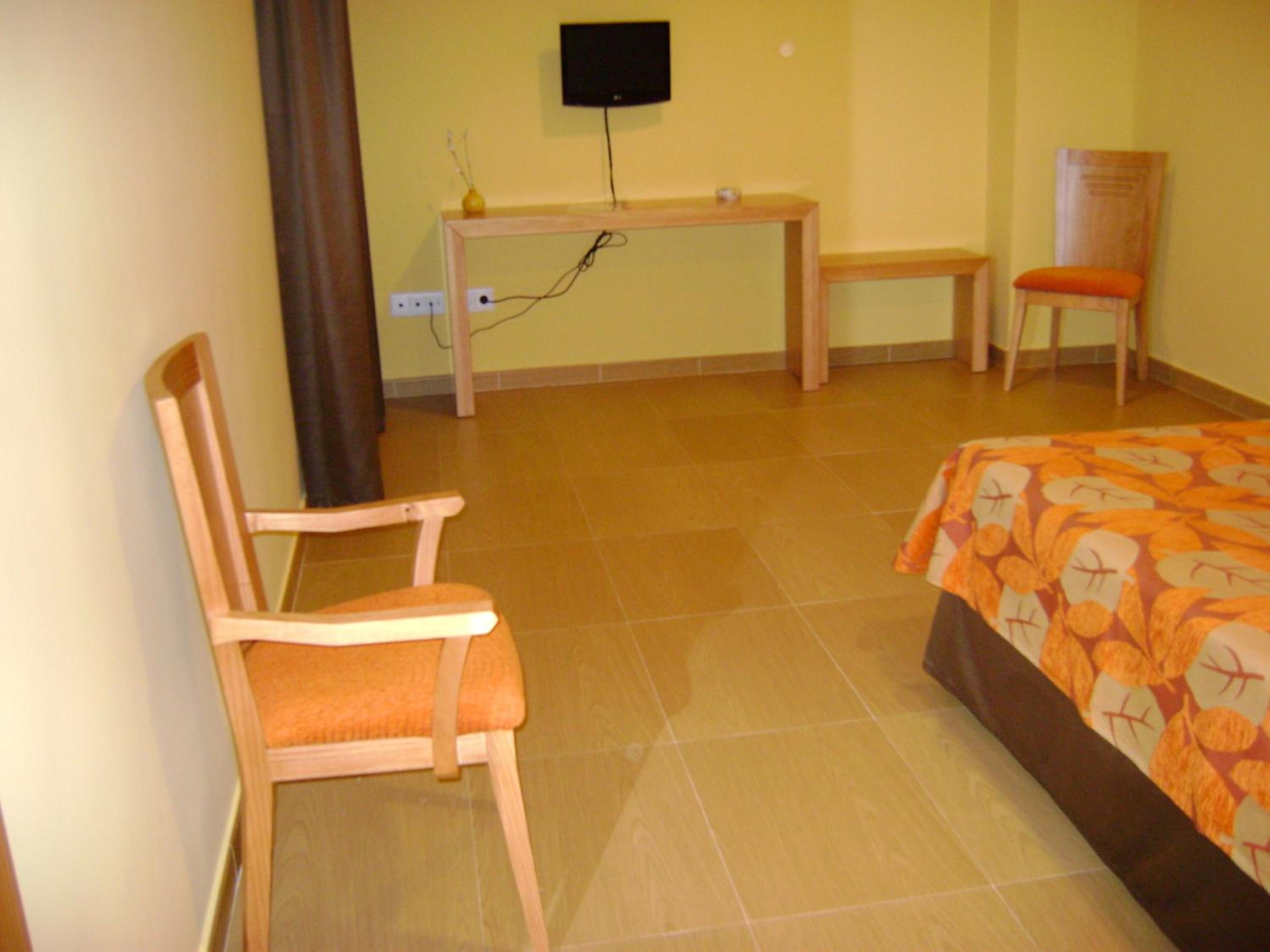 Double or Twin Room photo 2