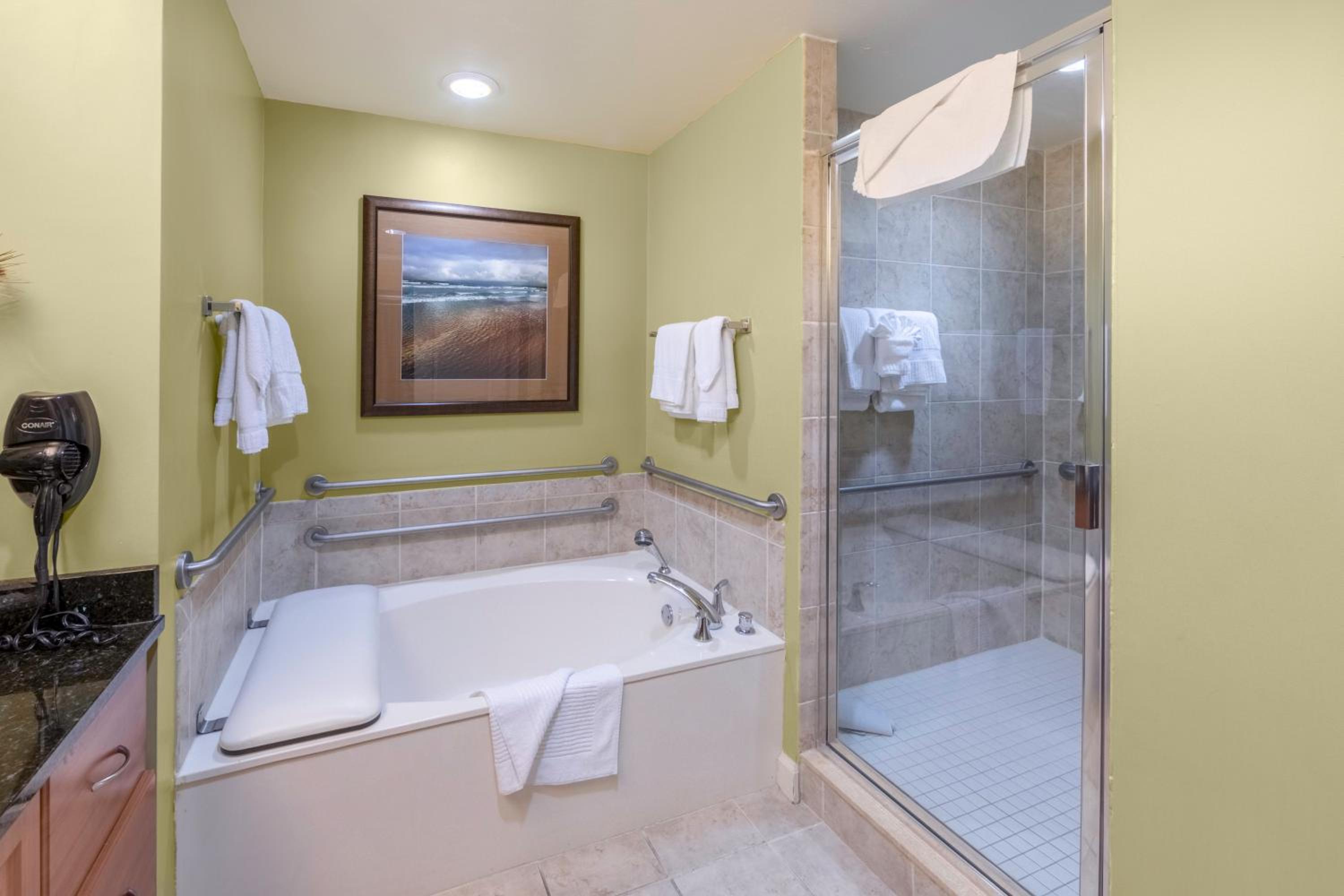 Three-Bedroom Villa - Communications/Mobility Accessible