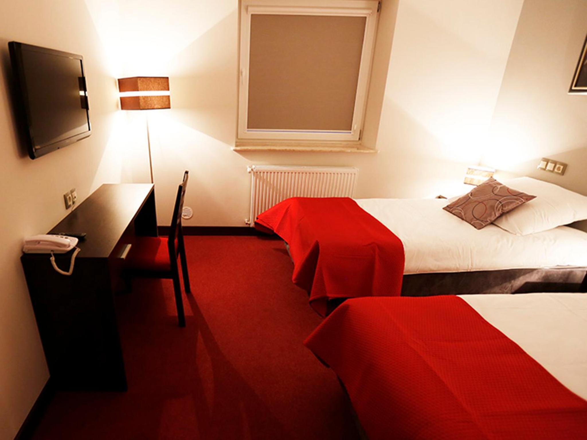 Double or Twin Room - Photo 14