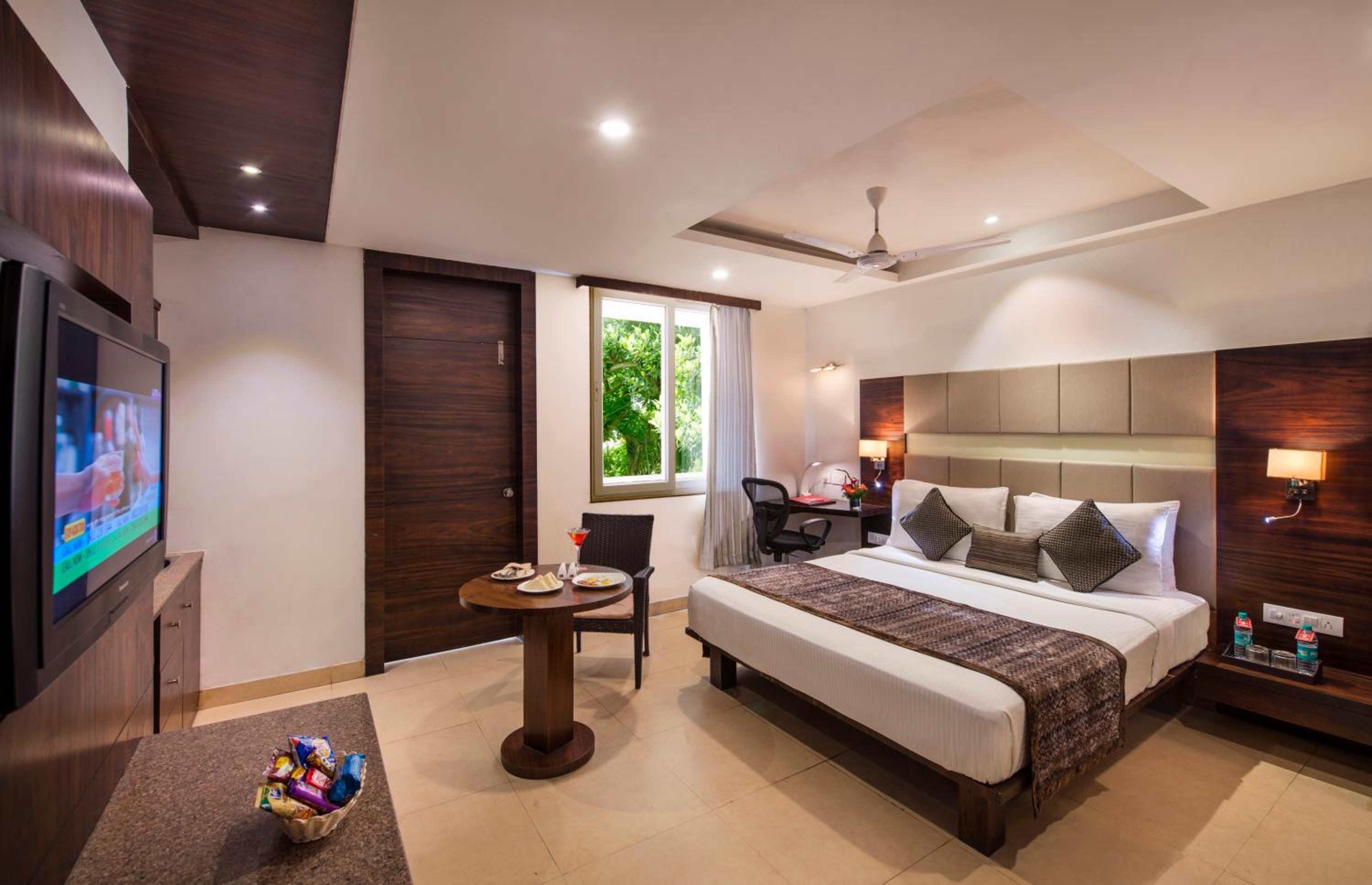 Deluxe Double Room with Balcony