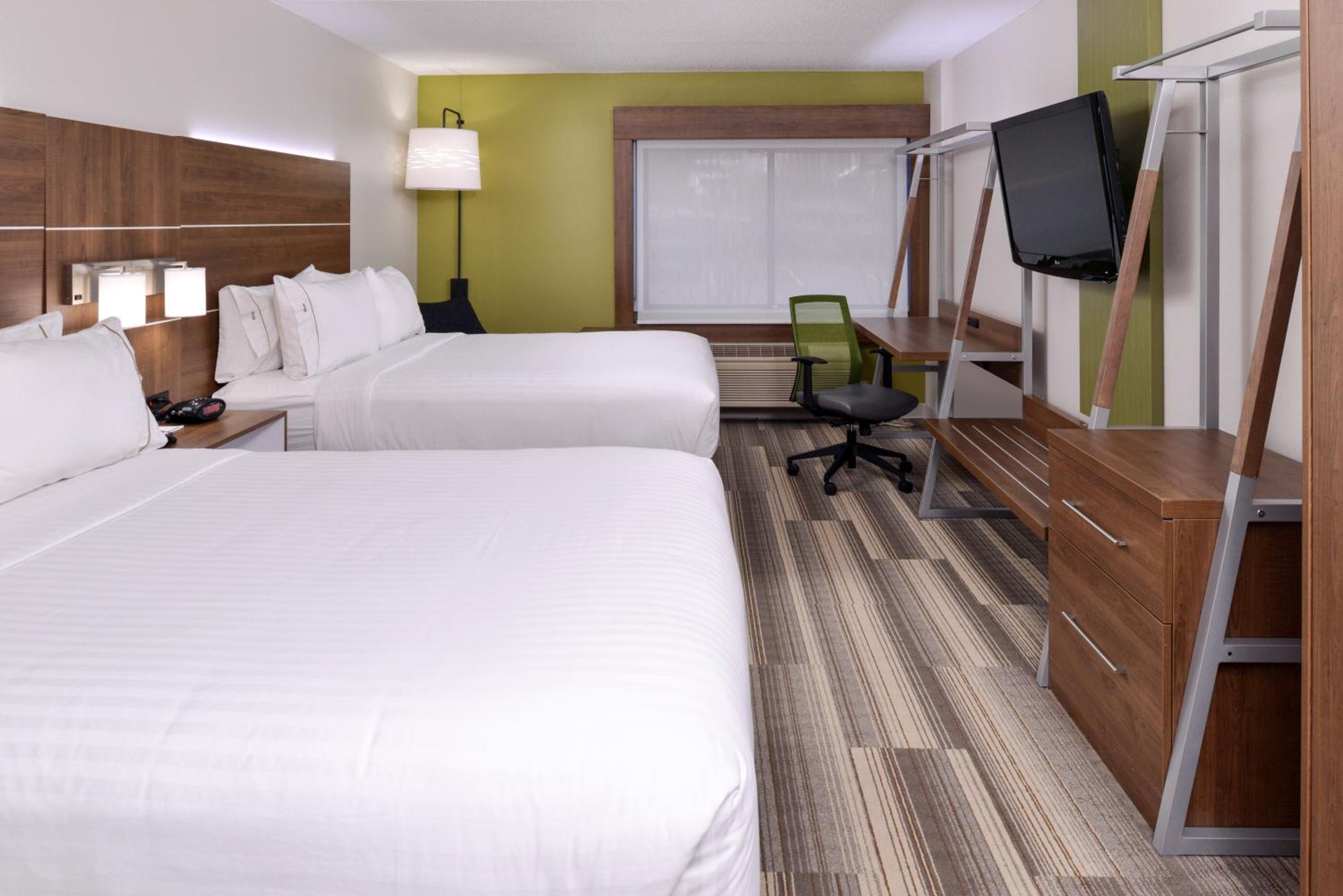 Standard Queen Room with Two Queen Beds - Photo 1
