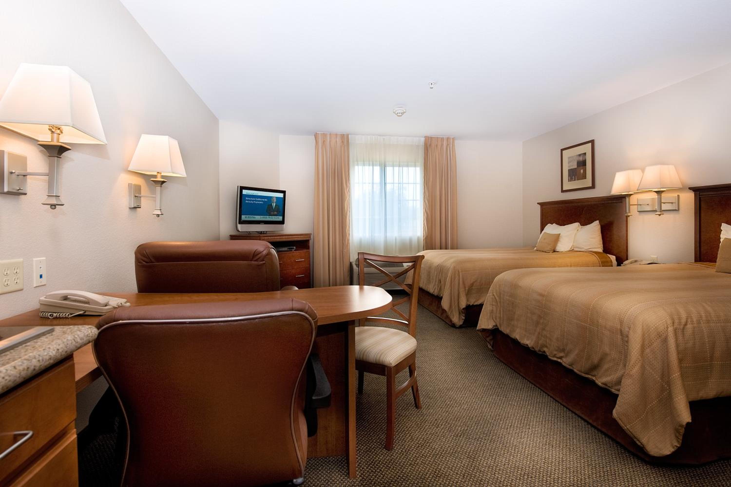 Studio Suite with Two Queen Beds - Photo 1