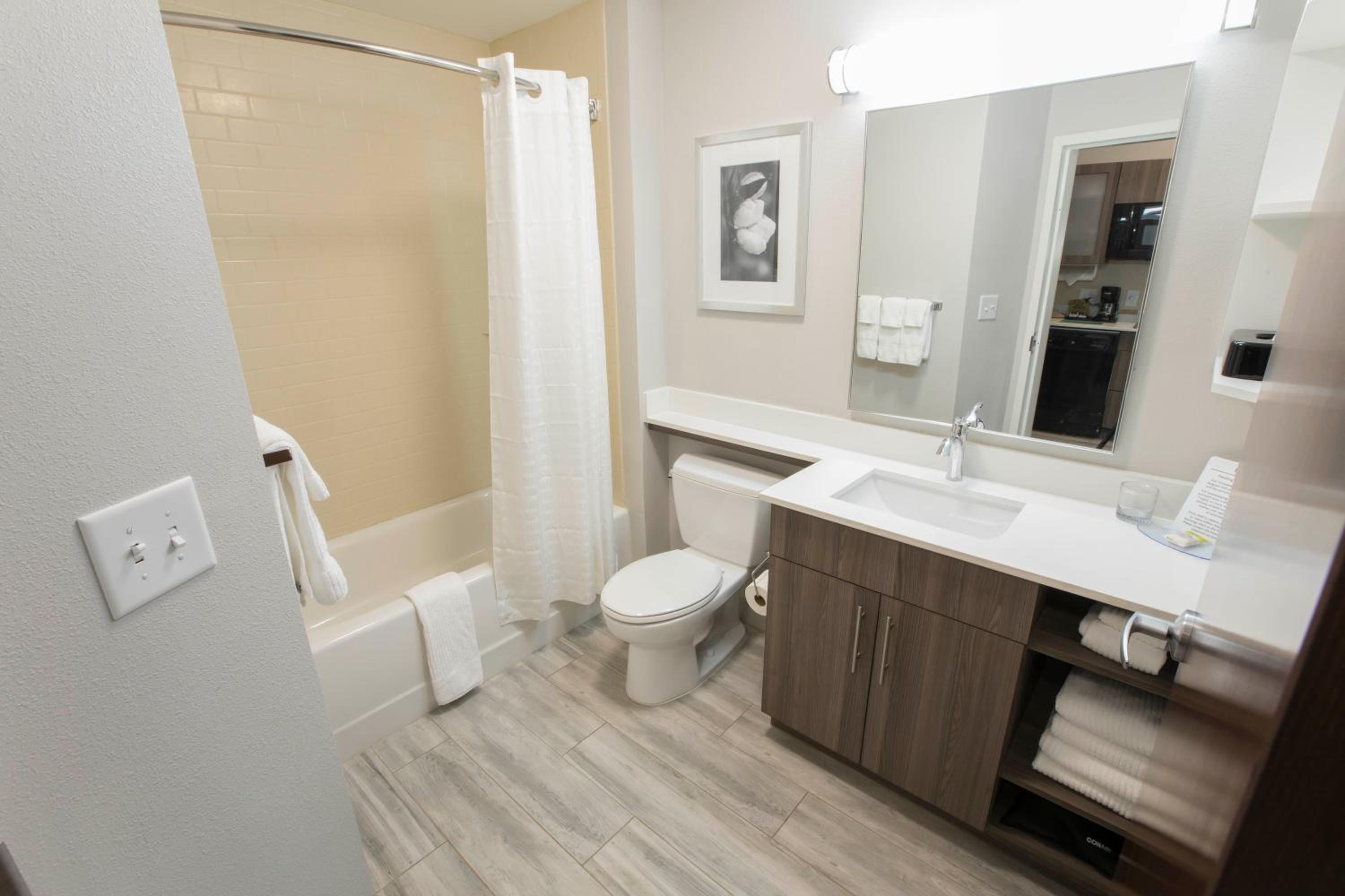 Studio Suite with Two Queen Beds