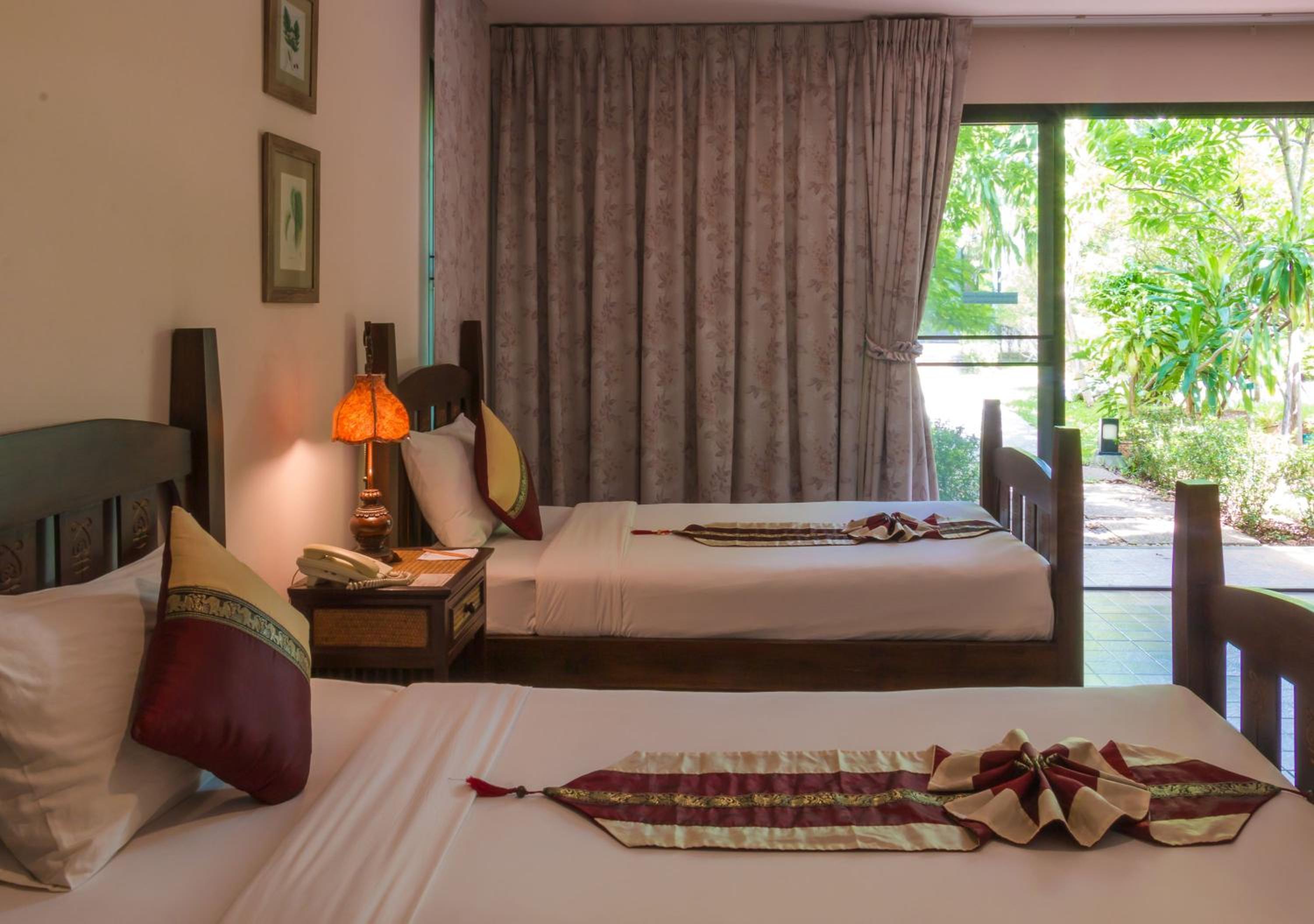Superior Double or Twin Room with Garden View photo 2