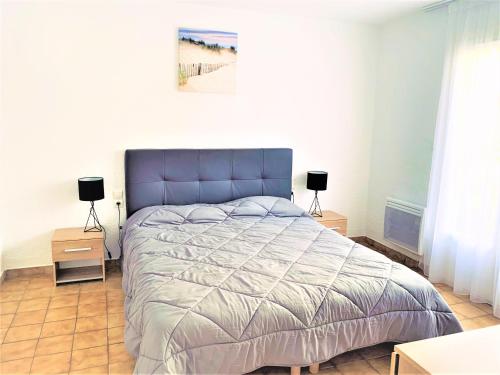 One-Bedroom Apartment - Photo 8