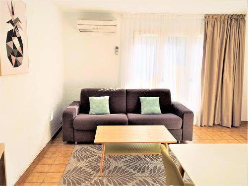 One-Bedroom Apartment - Photo 10