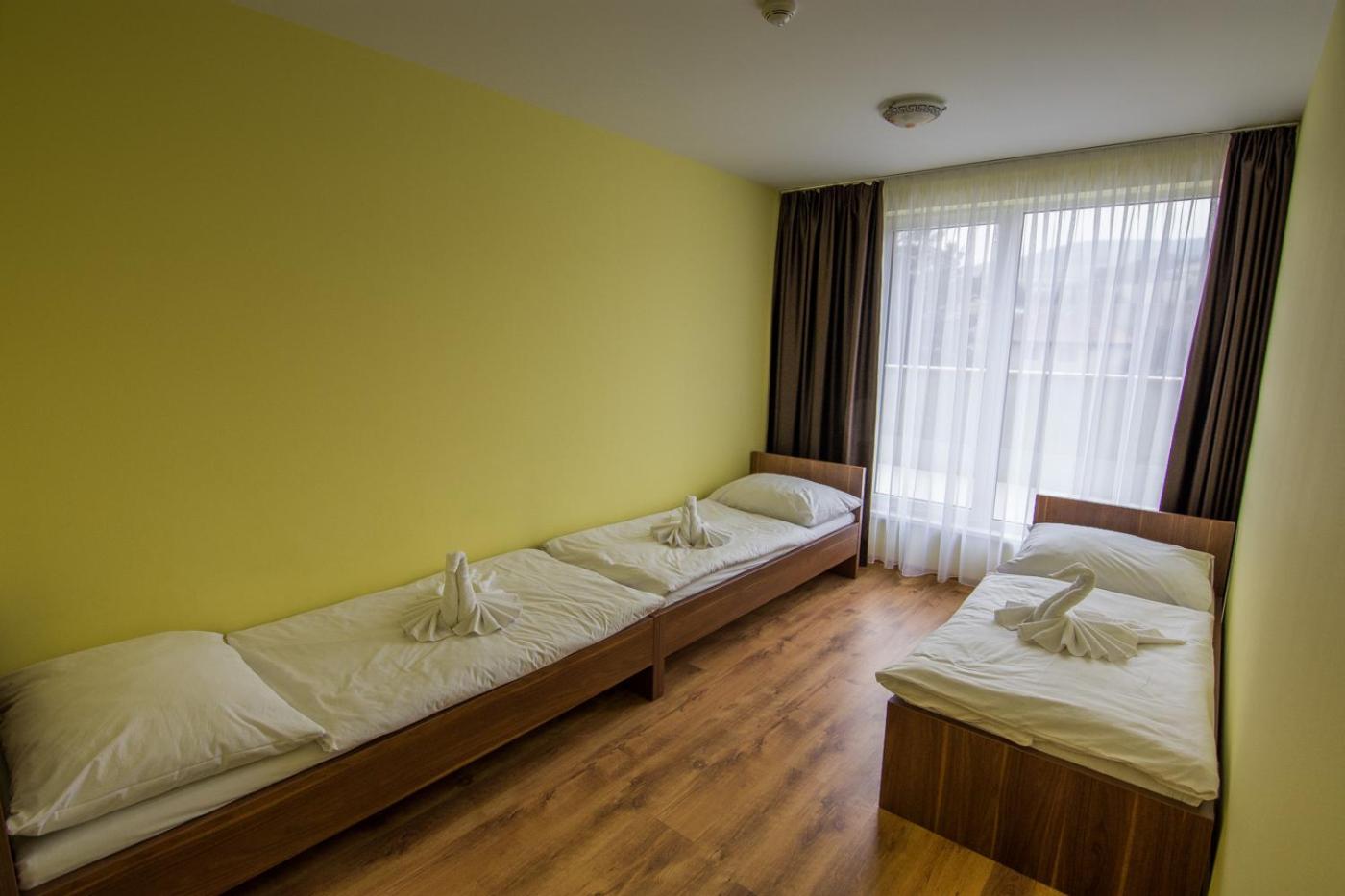 Standard Triple Room photo 3