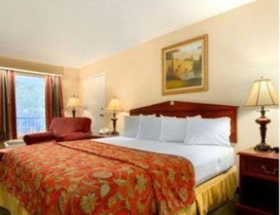 King Room - Non-Smoking - Photo 1