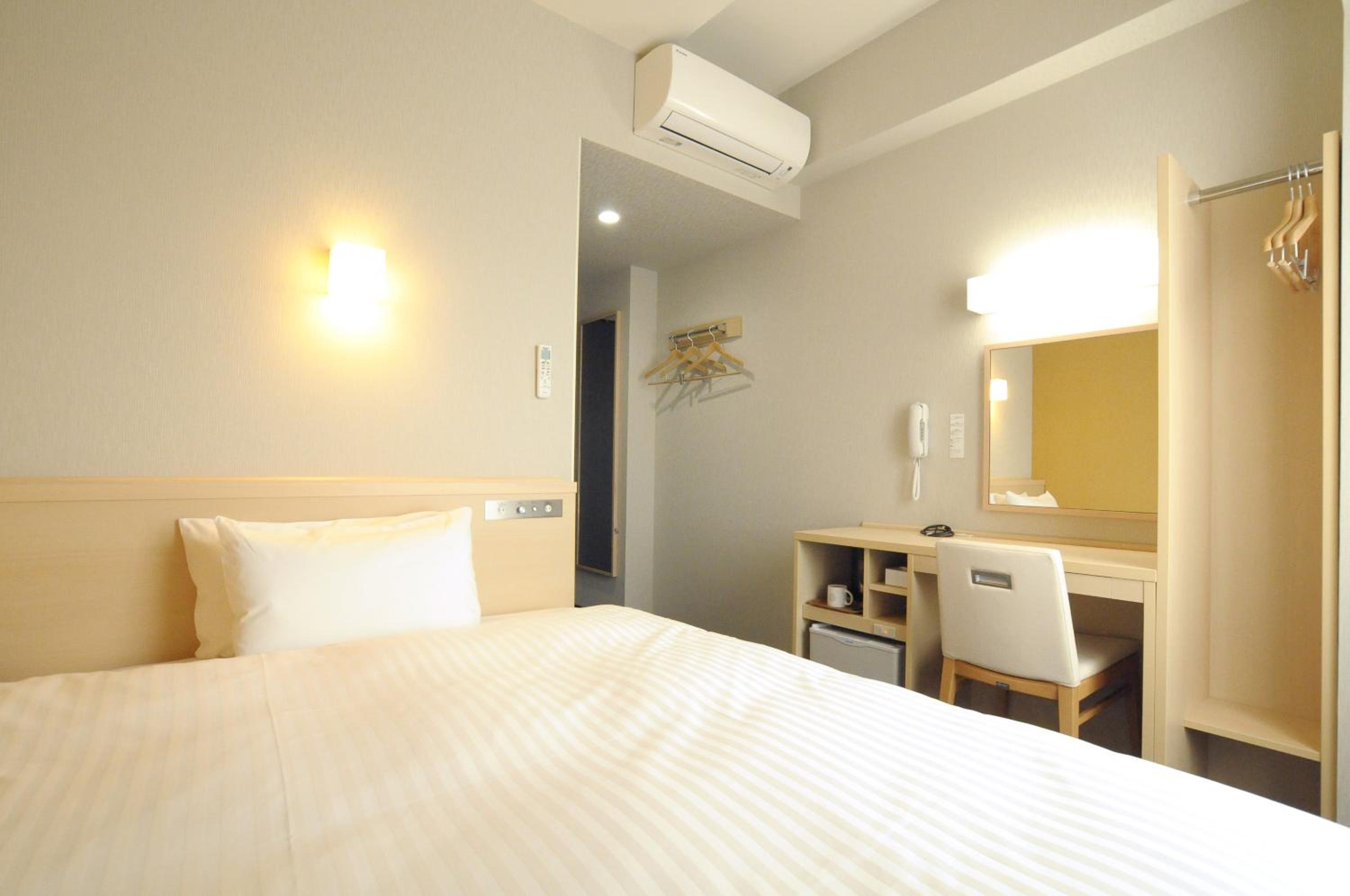Double Room - Non-Smoking  - Photo 1