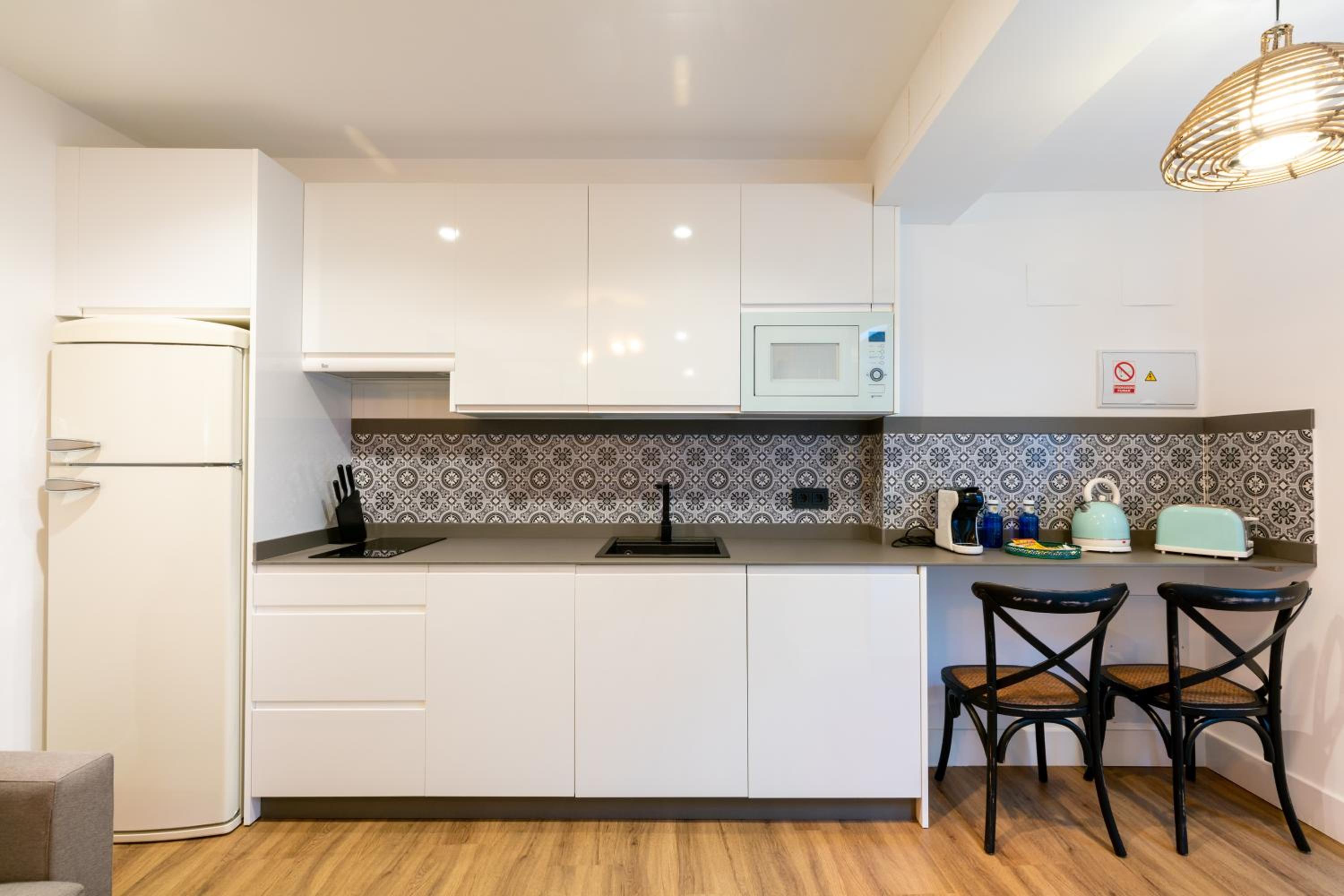 Standard Apartment - Photo 11