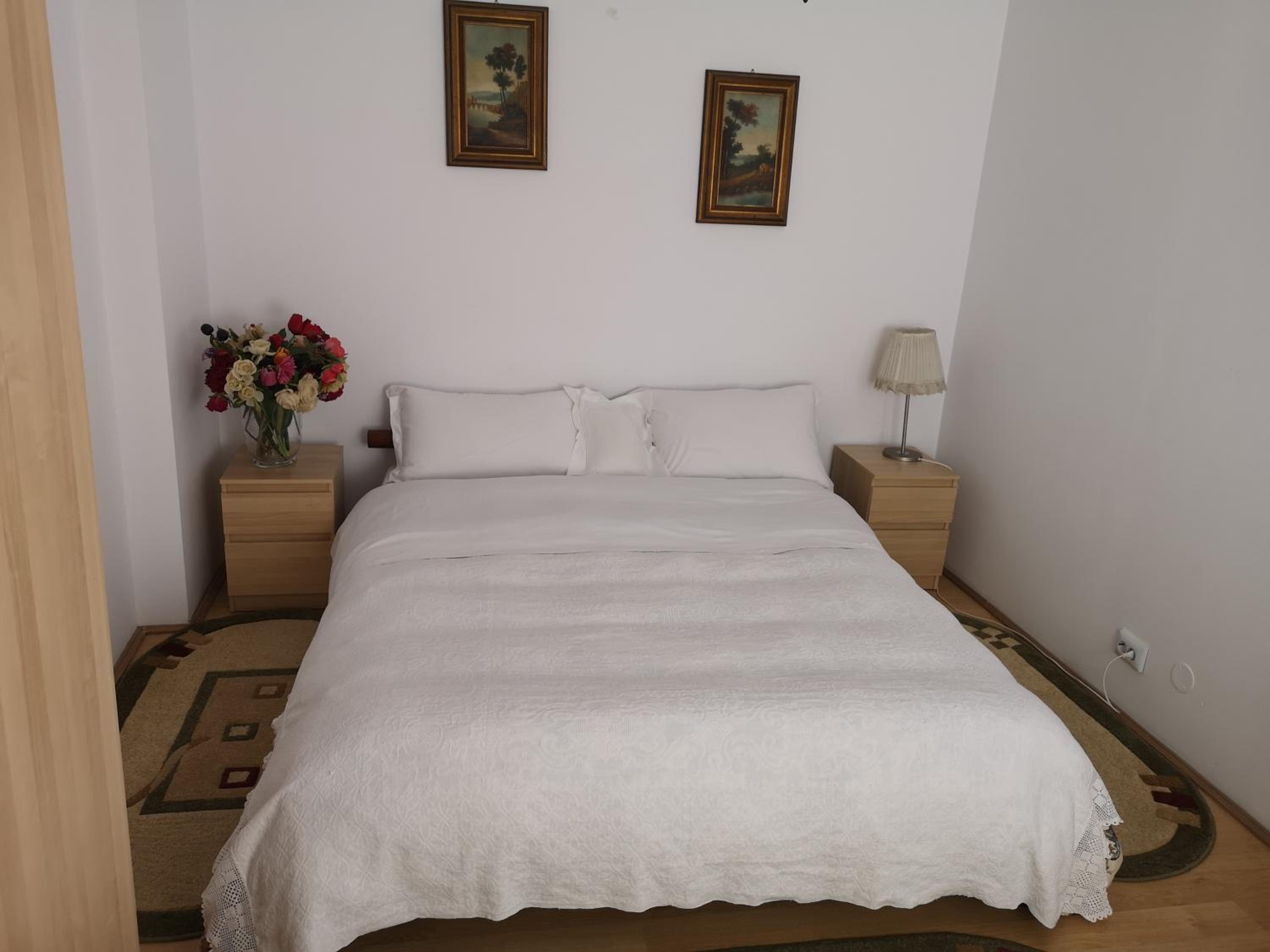 Standard Double Room with Shared Bathroom photo 3